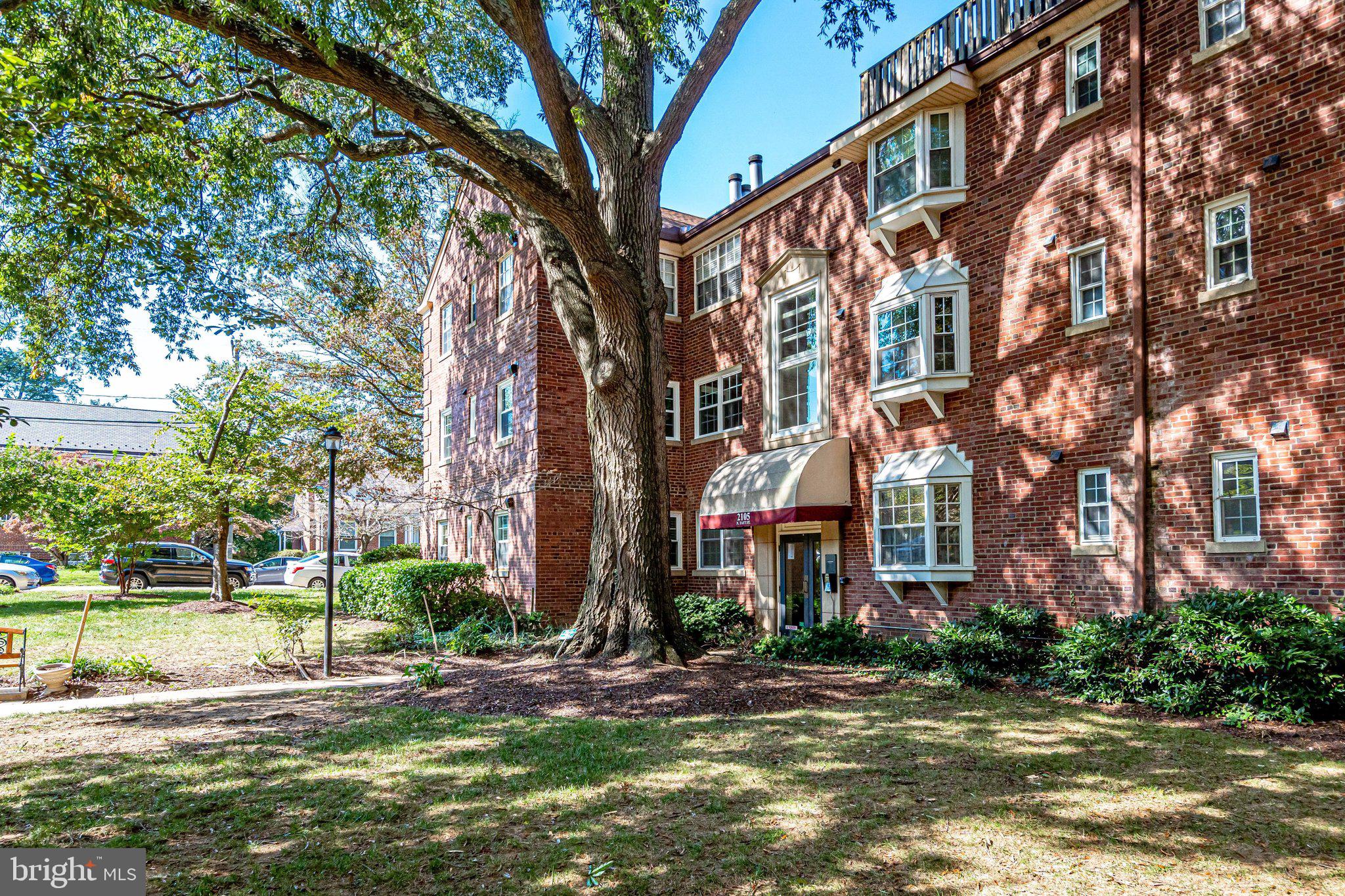 PALISADE GARDENS - Residential