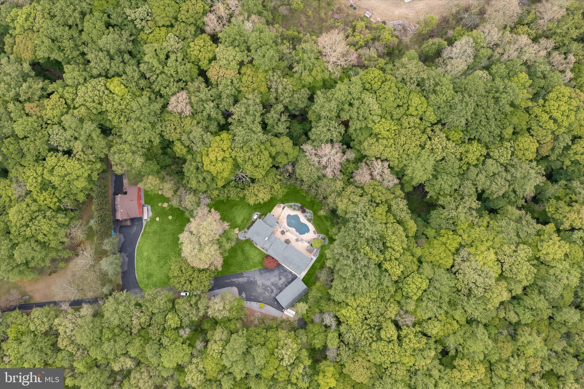 DAVIDSONVILLE - Residential