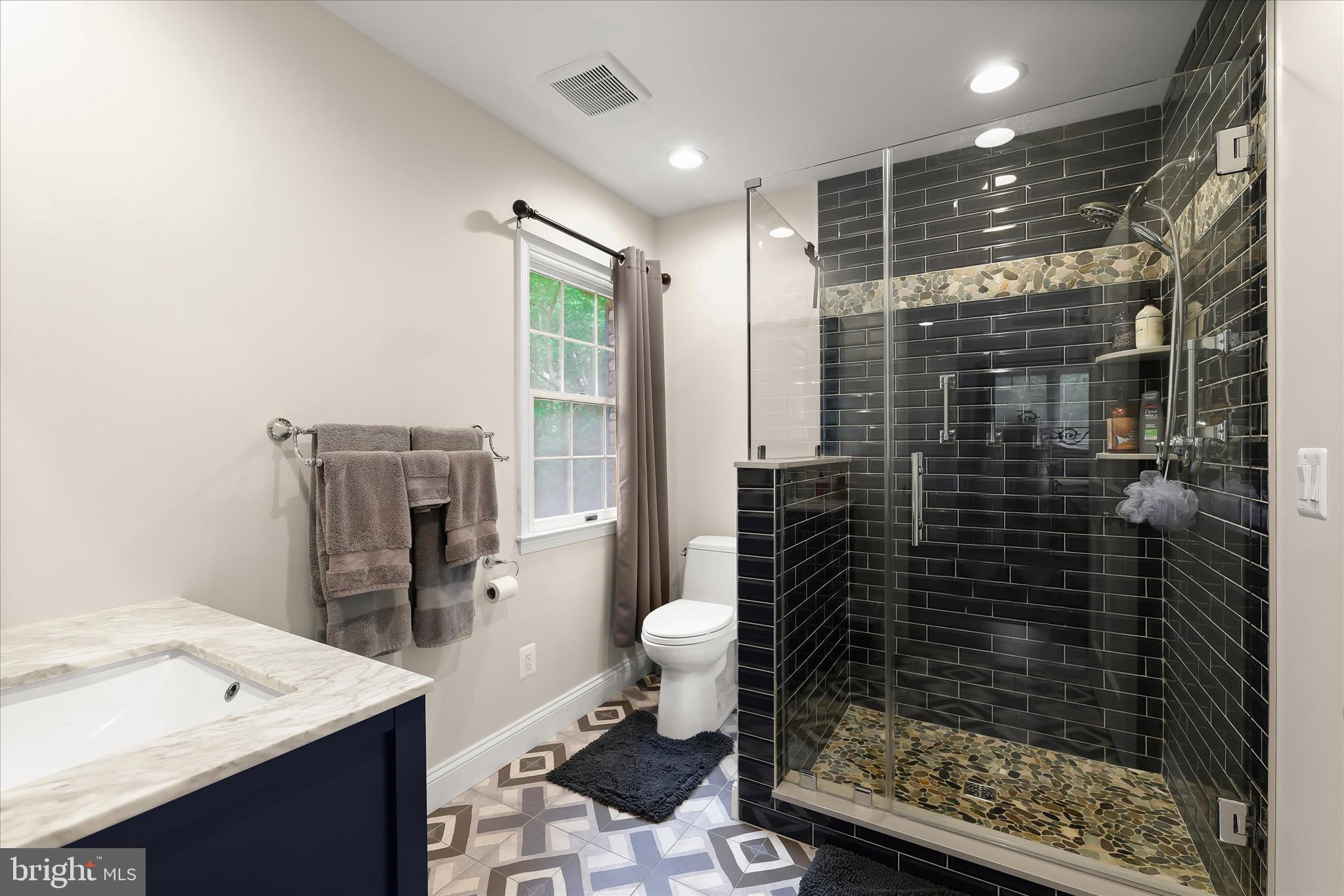 DAVIDSONVILLE - Residential