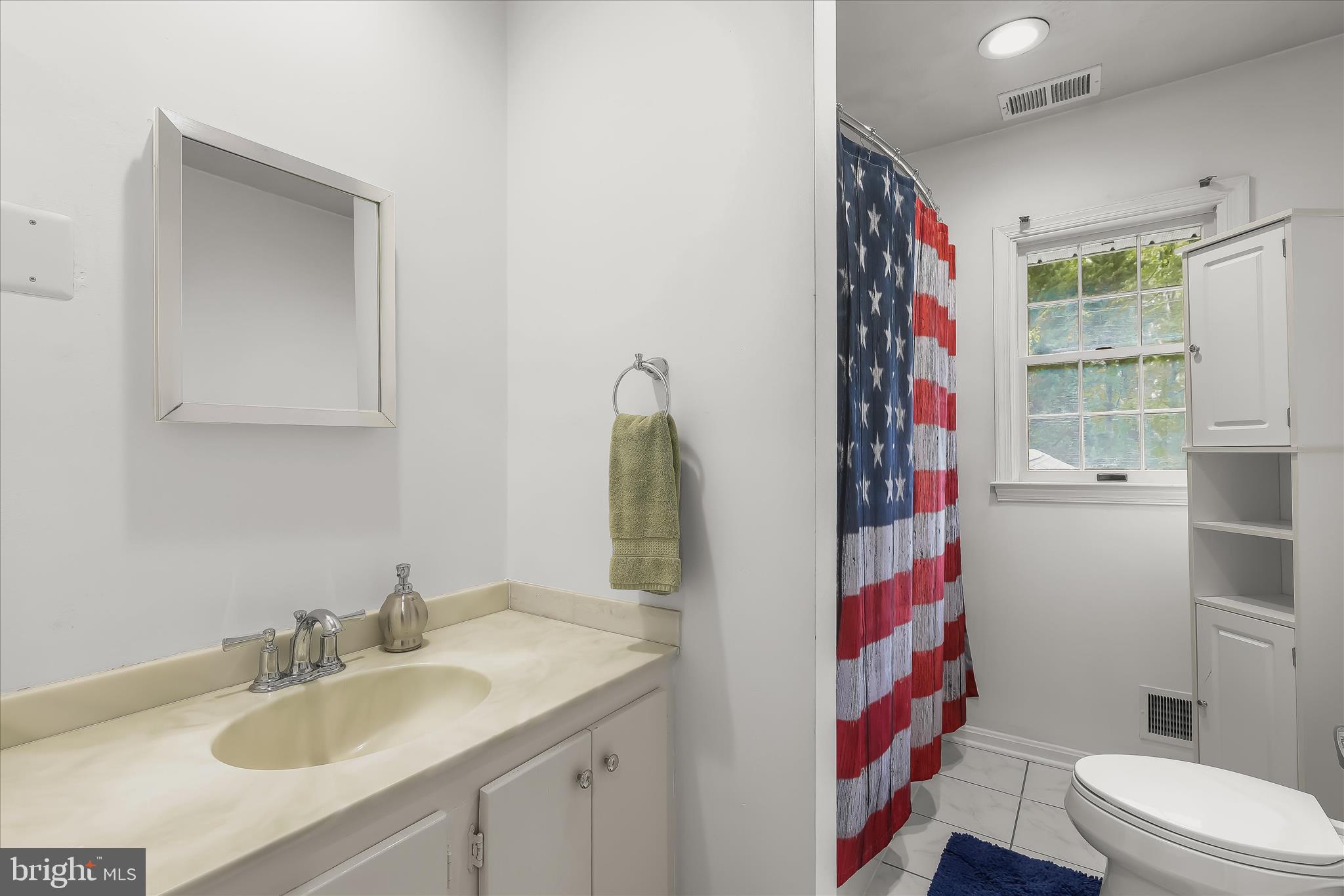 DAVIDSONVILLE - Residential