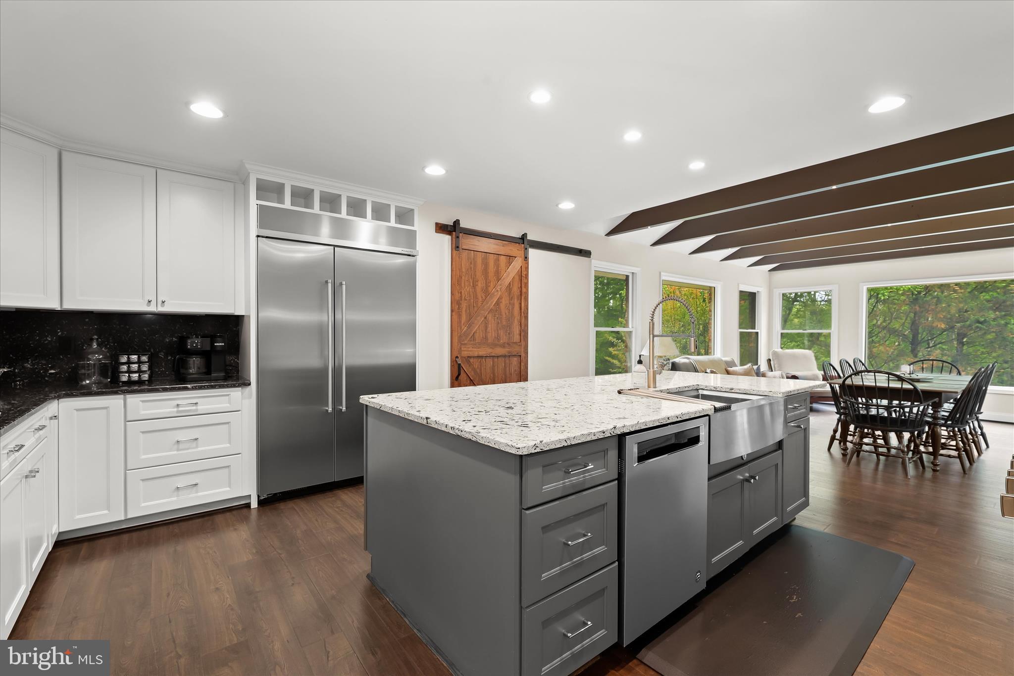 DAVIDSONVILLE - Residential