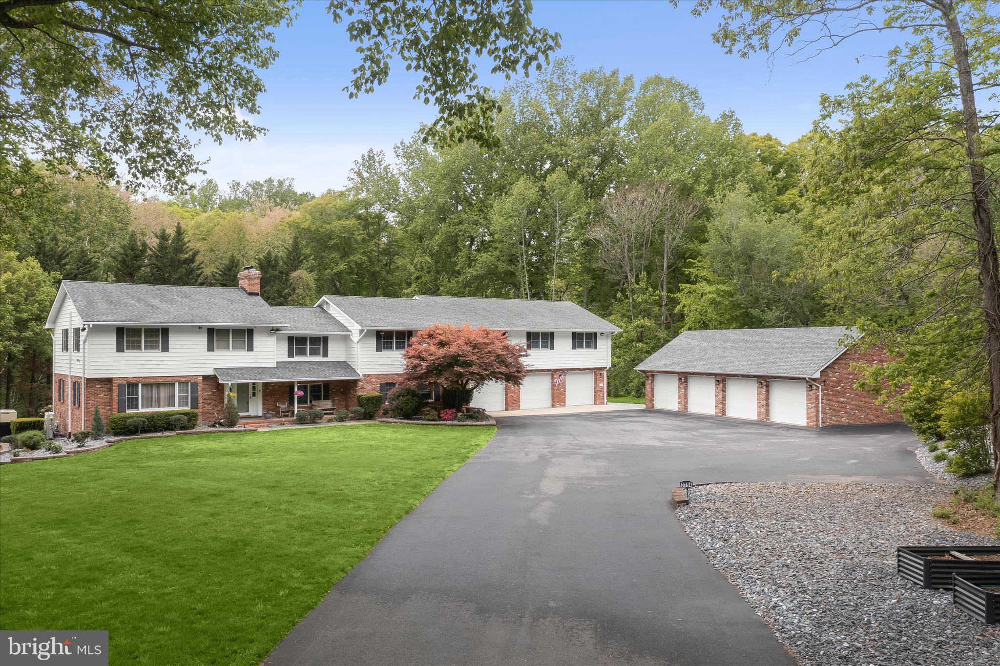 DAVIDSONVILLE - Residential