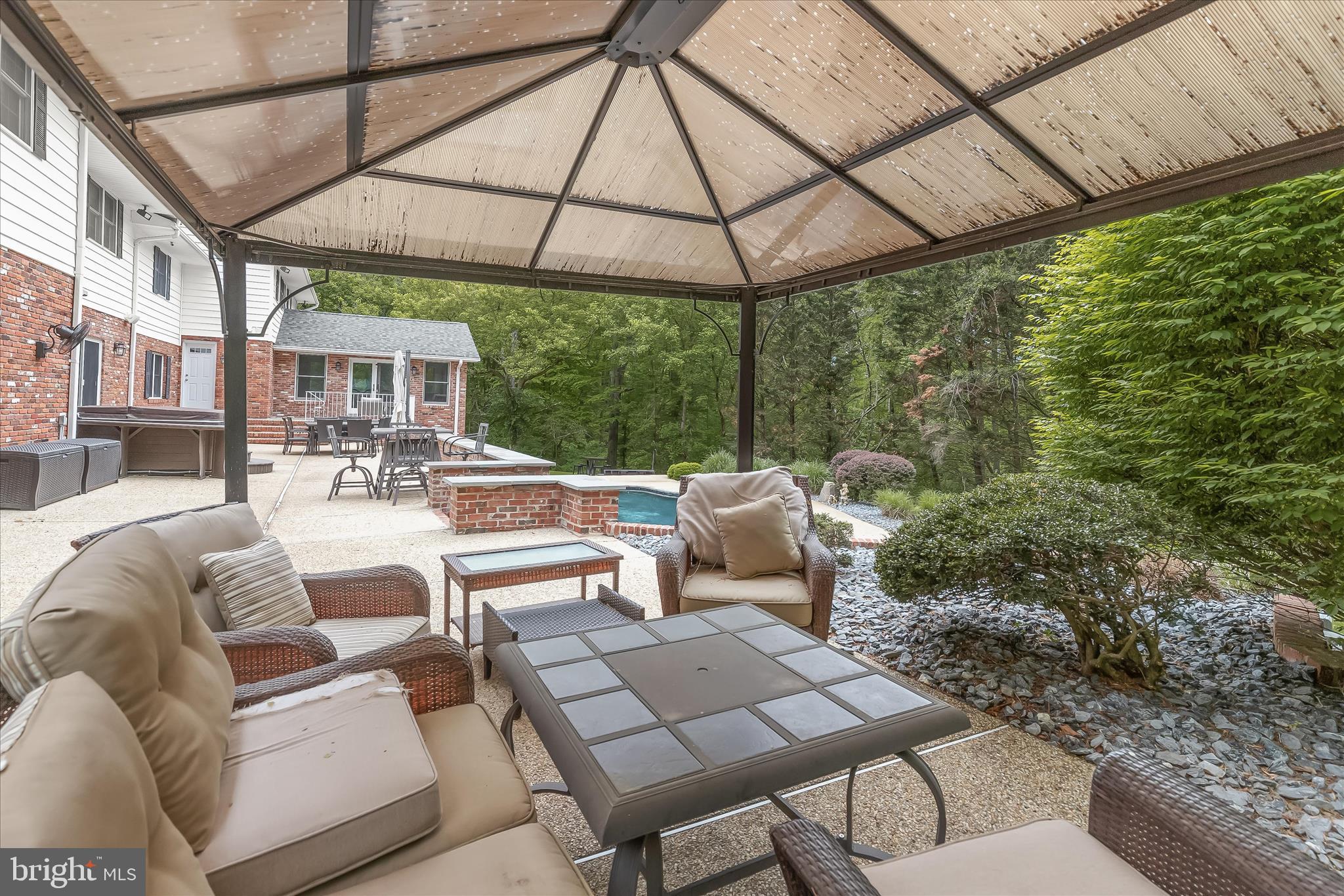 DAVIDSONVILLE - Residential
