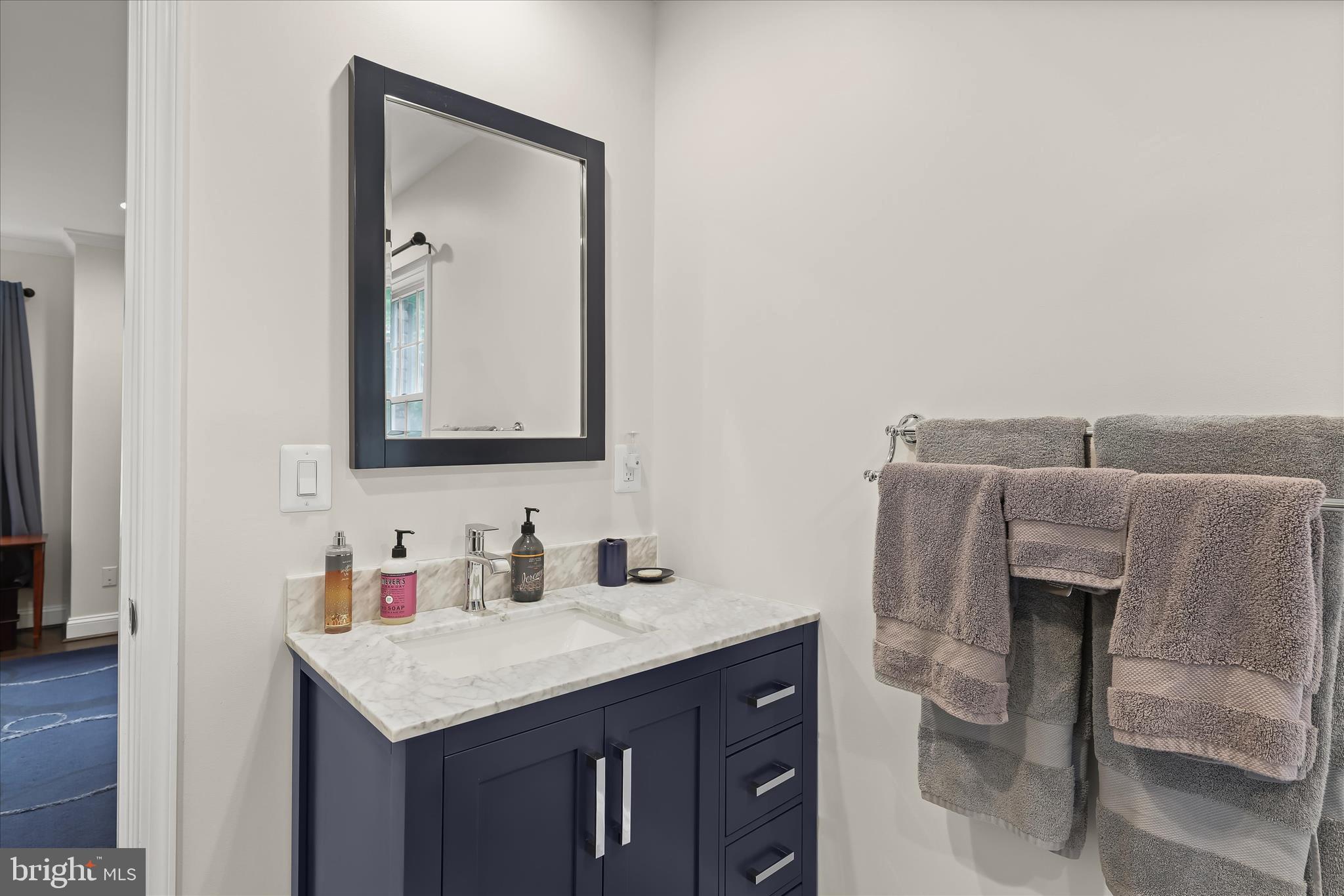 DAVIDSONVILLE - Residential