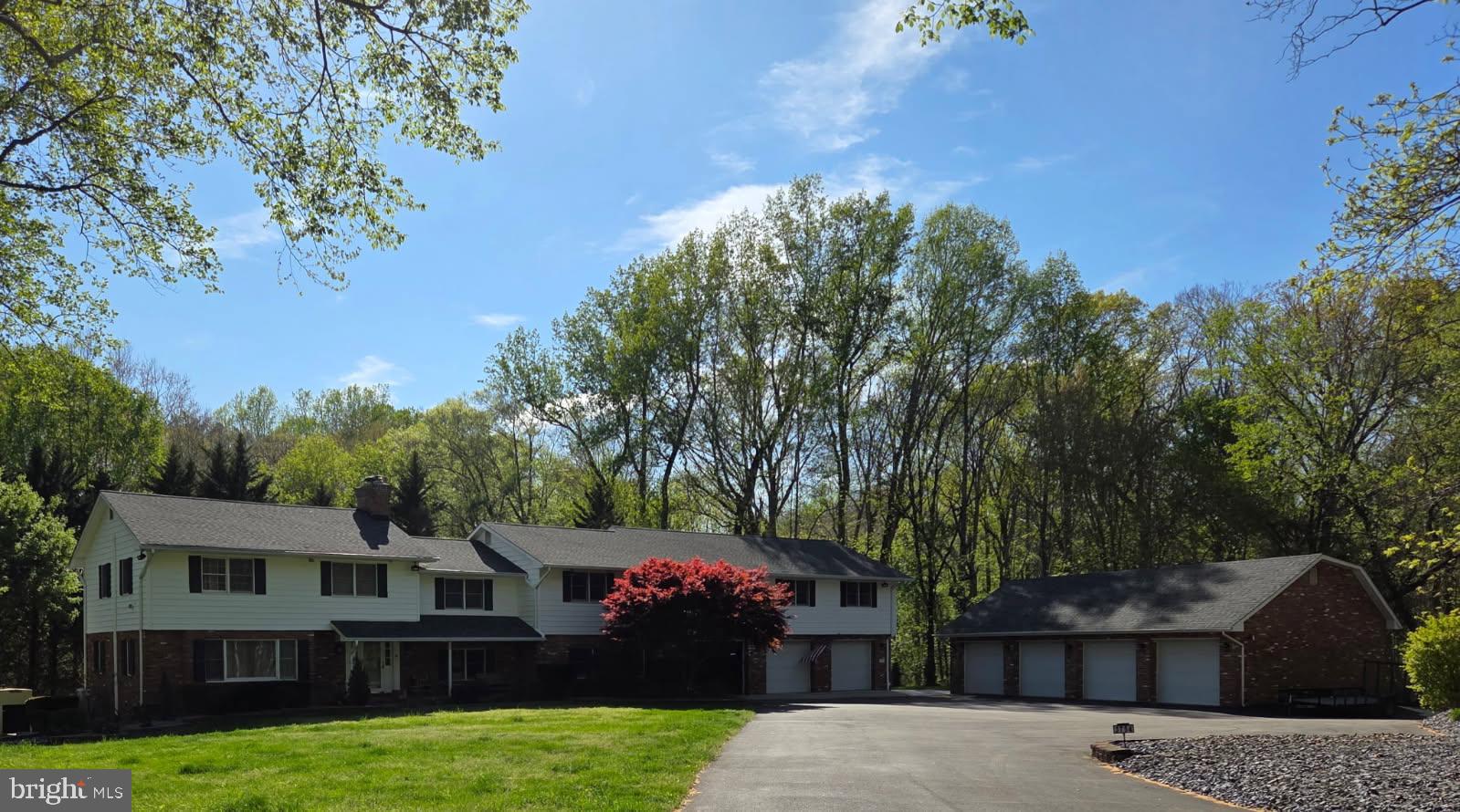 DAVIDSONVILLE - Residential