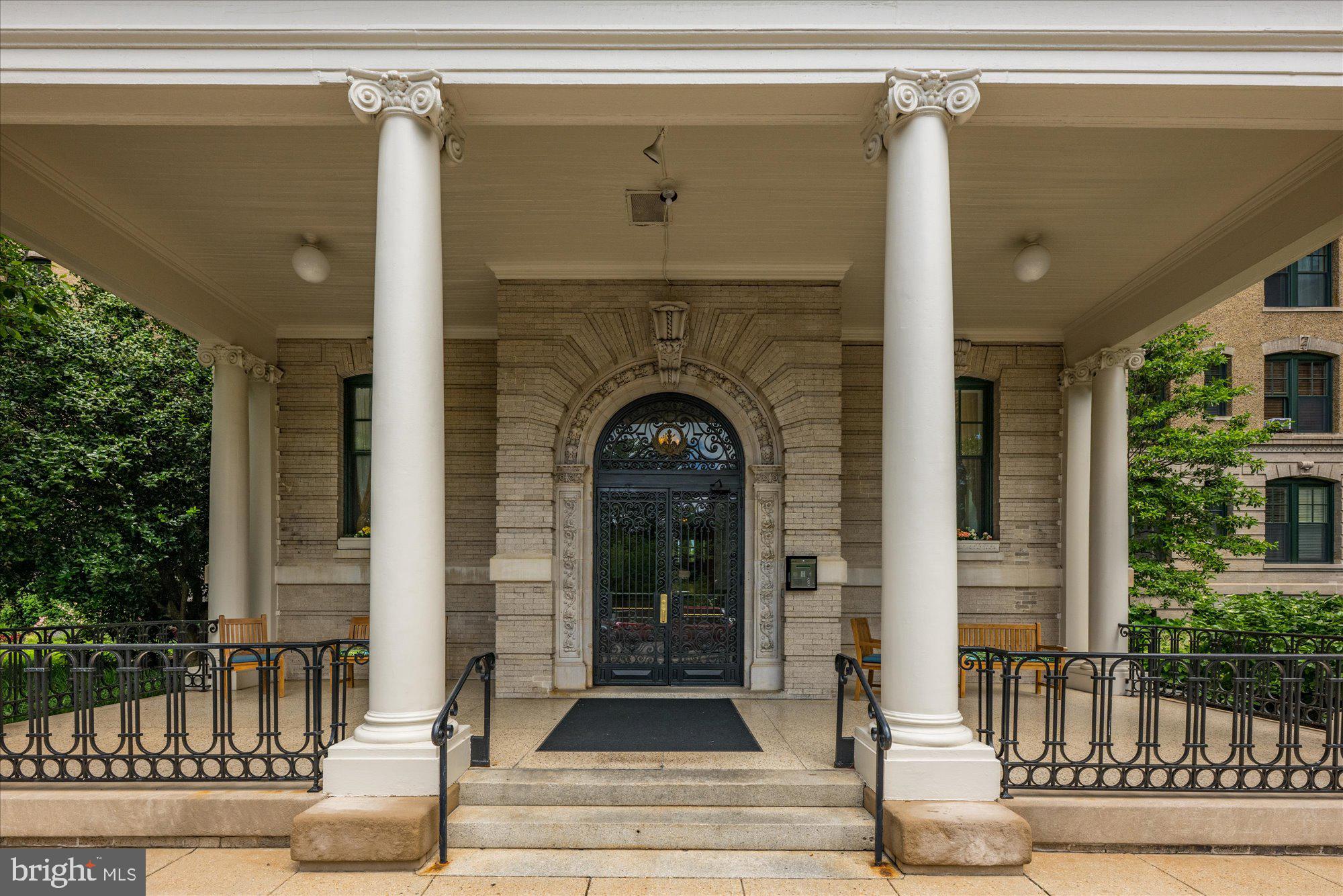 2853 ONTARIO ROAD NW 323
