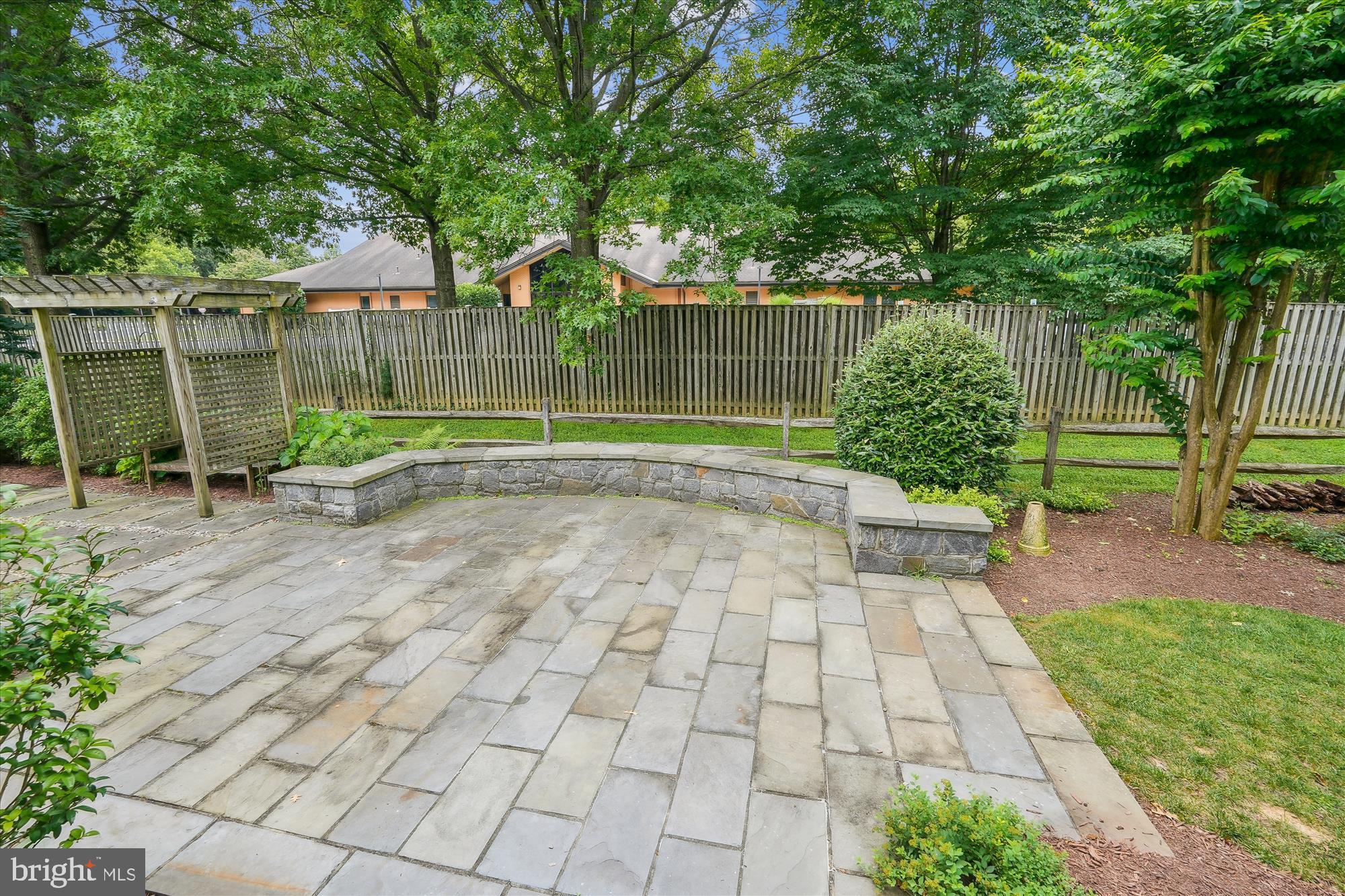 HALLOWELL - Residential