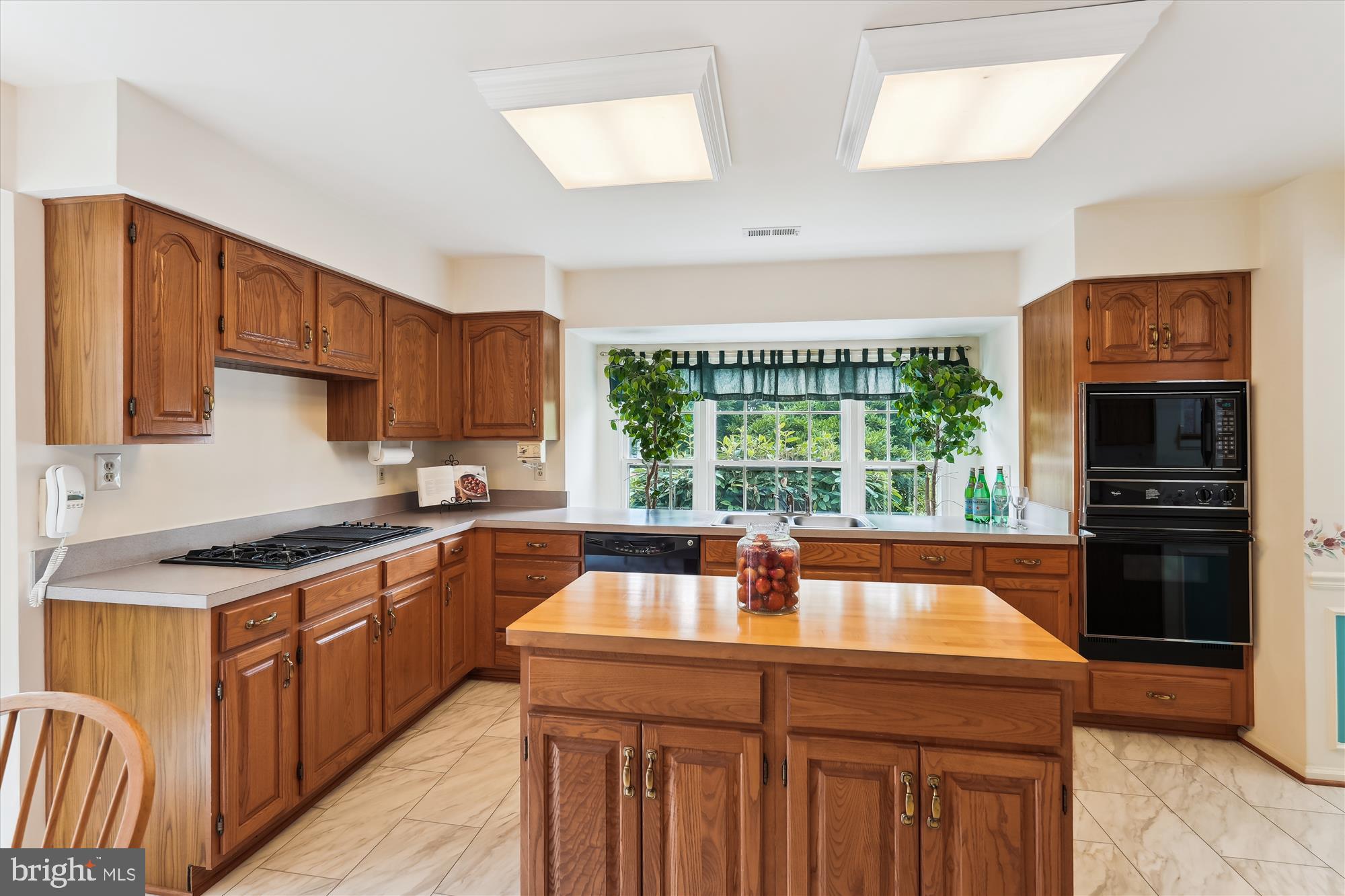 HALLOWELL - Residential