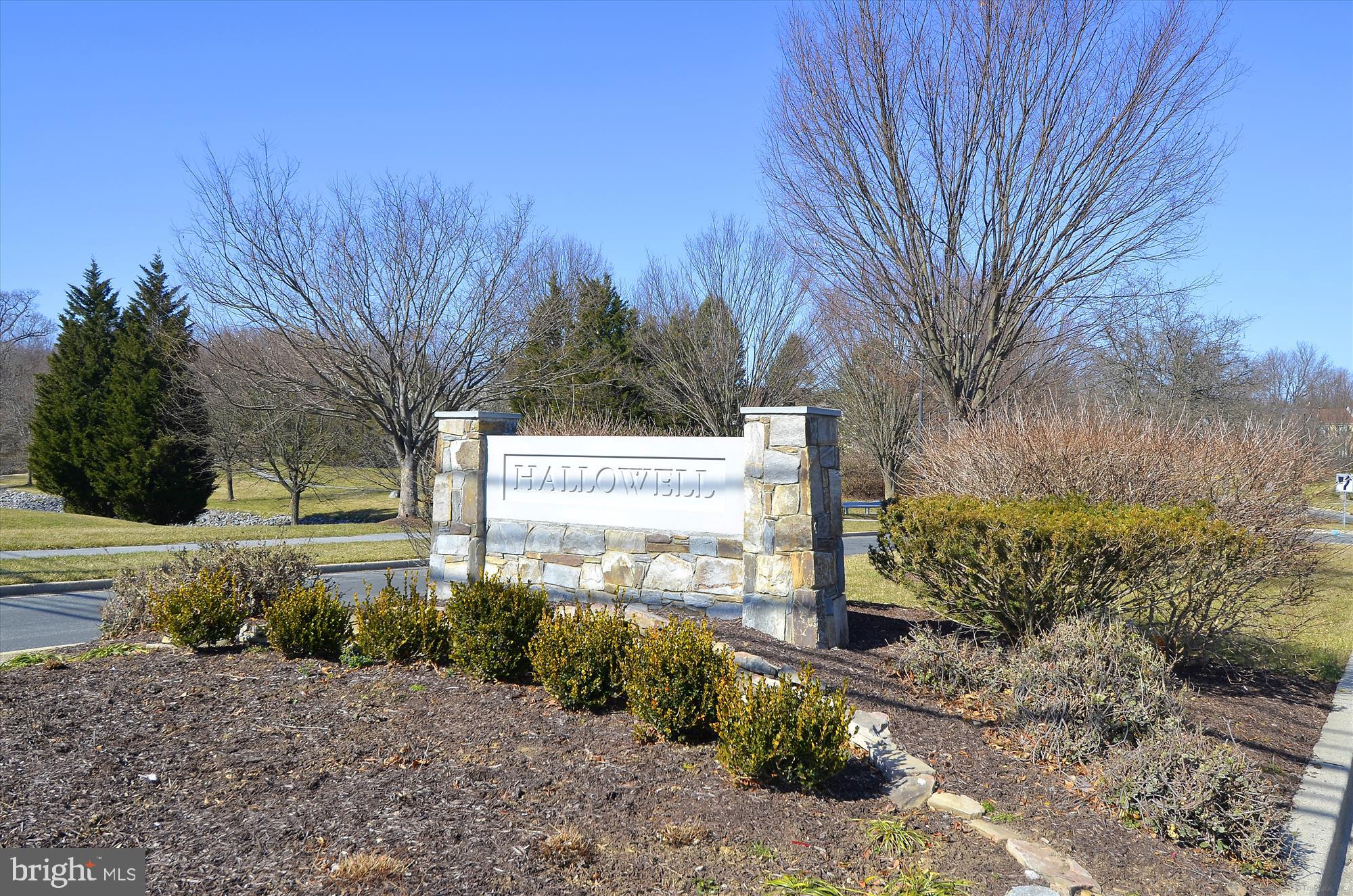 HALLOWELL - Residential