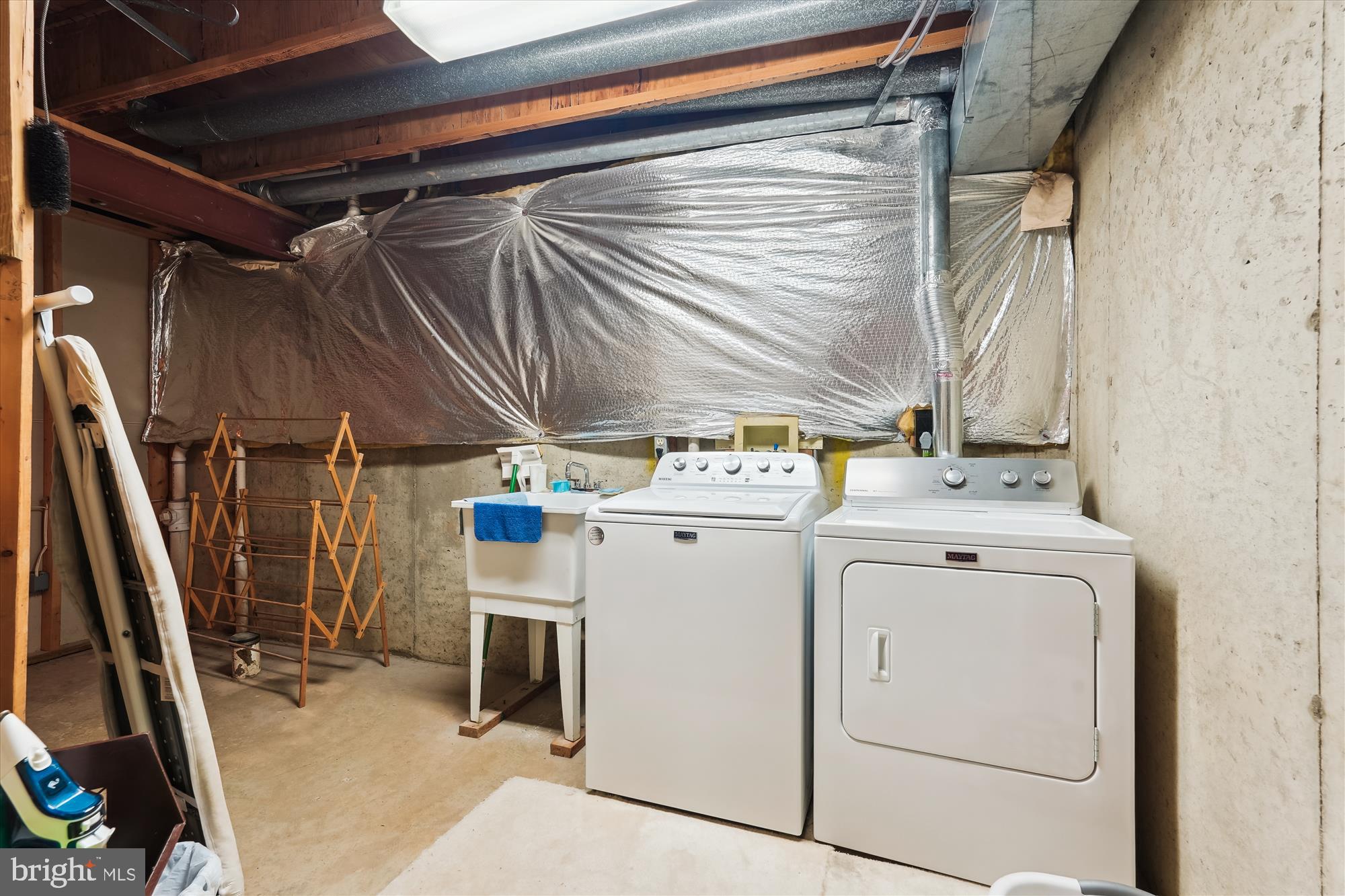 HALLOWELL - Residential