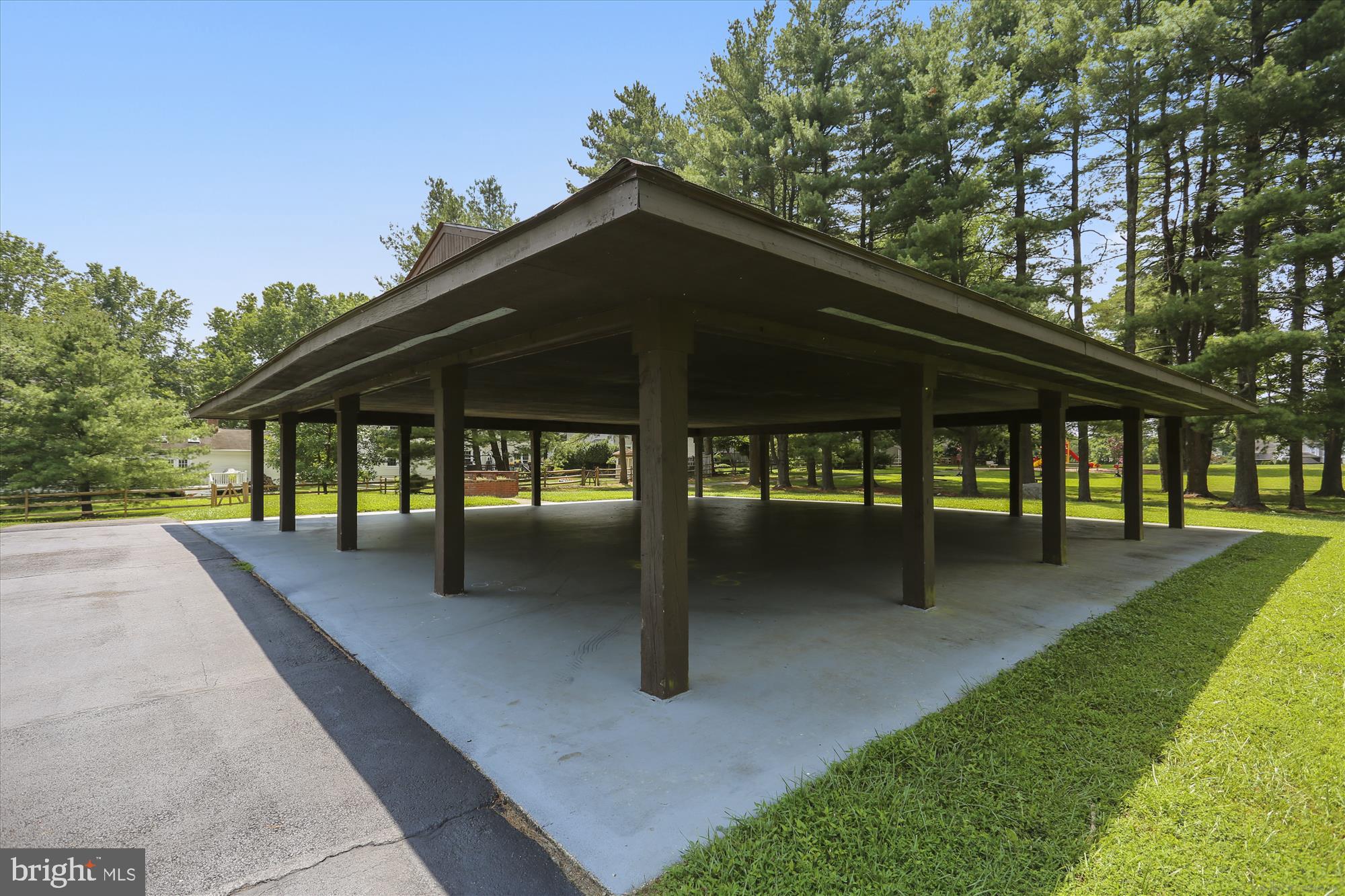 HALLOWELL - Residential