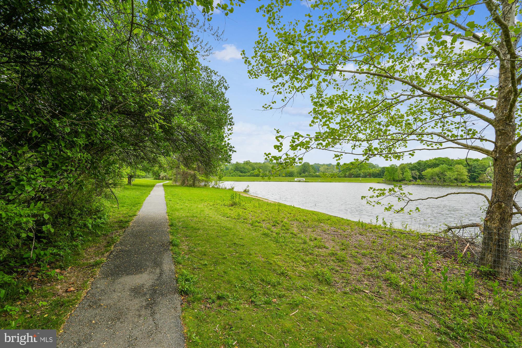 HALLOWELL - Residential