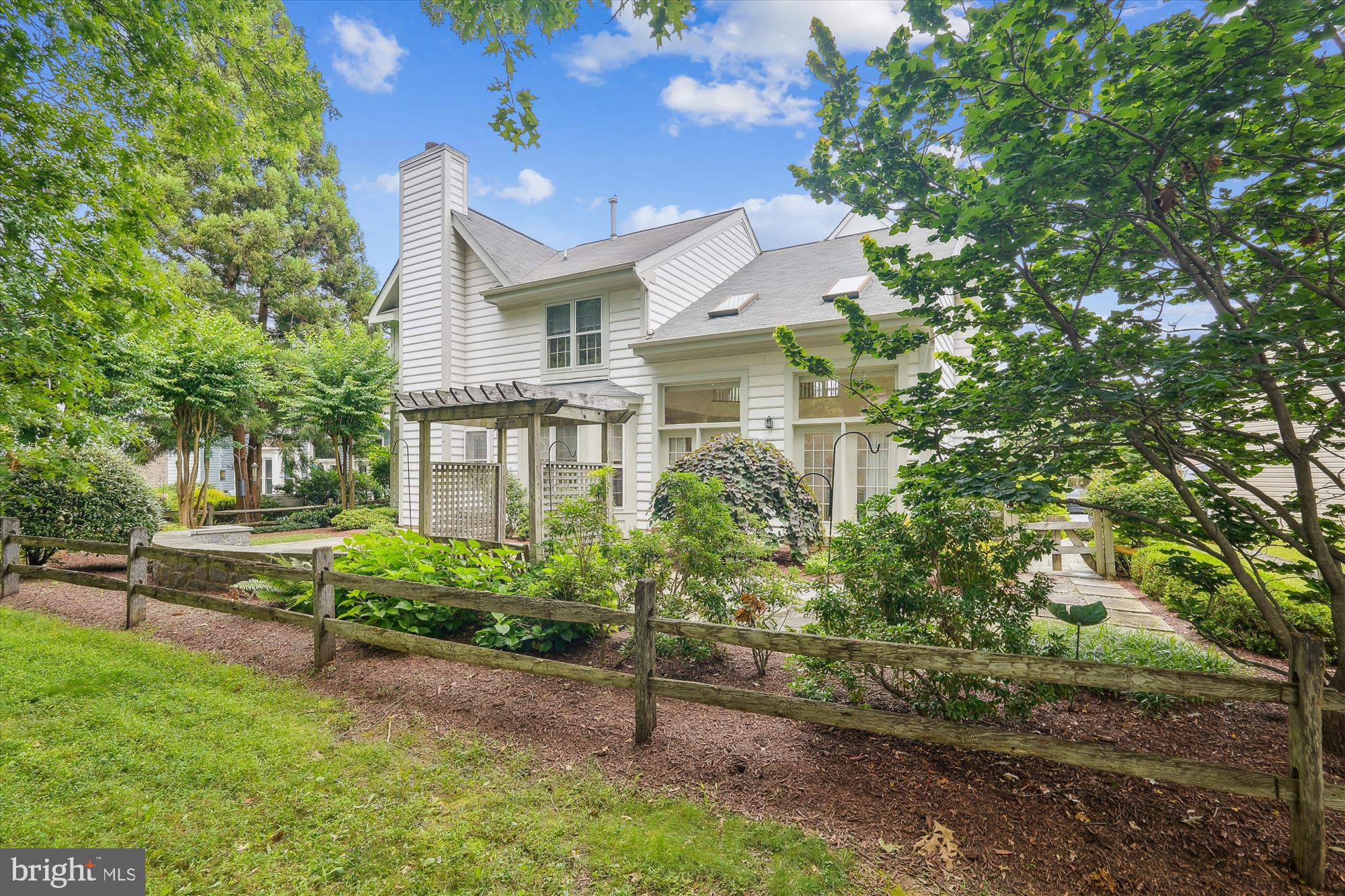 HALLOWELL - Residential