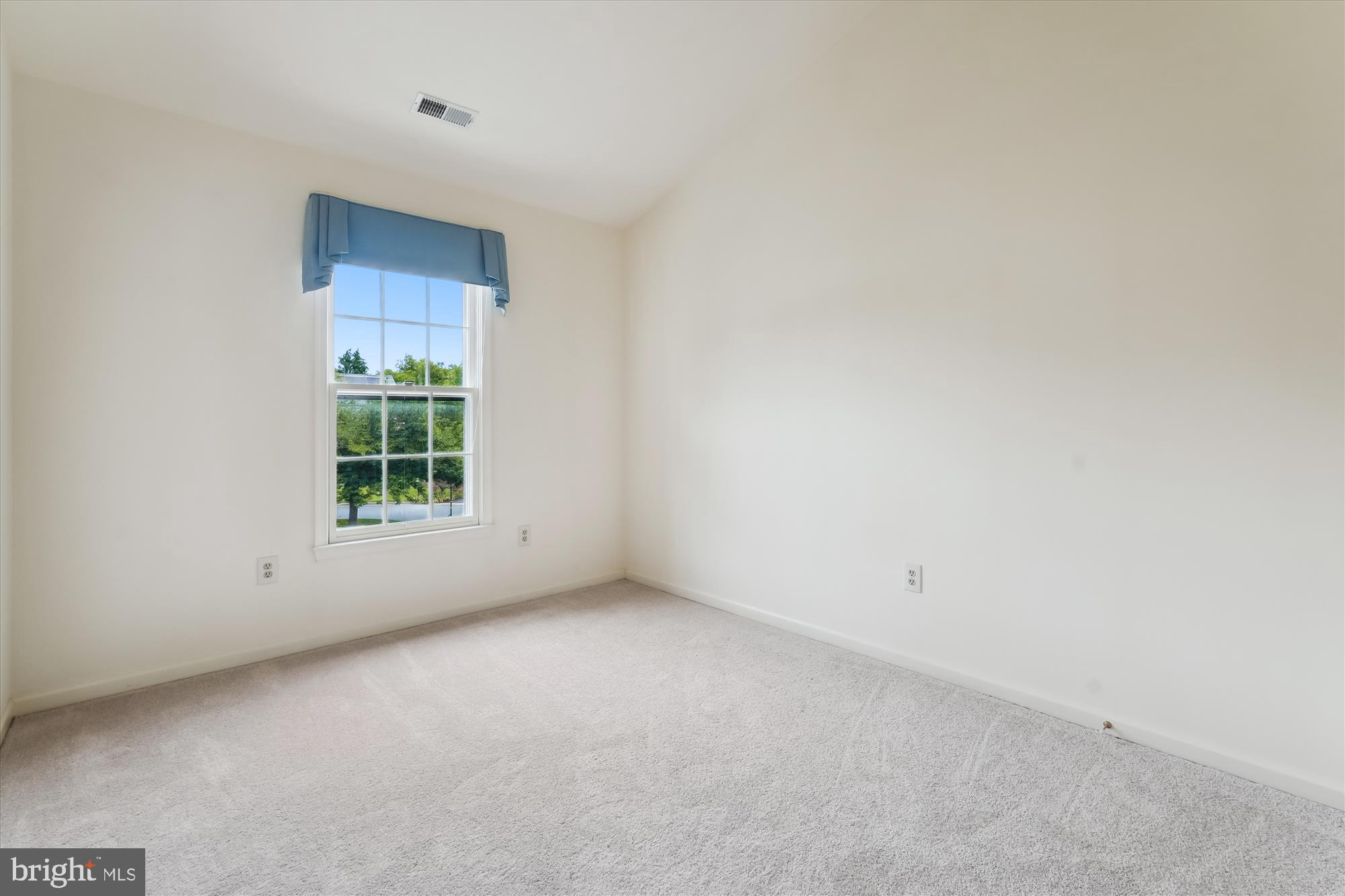 HALLOWELL - Residential