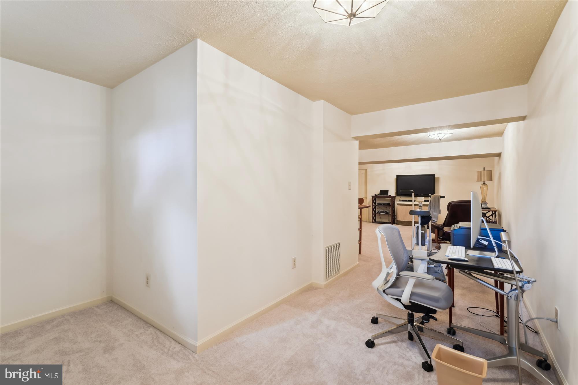 HALLOWELL - Residential