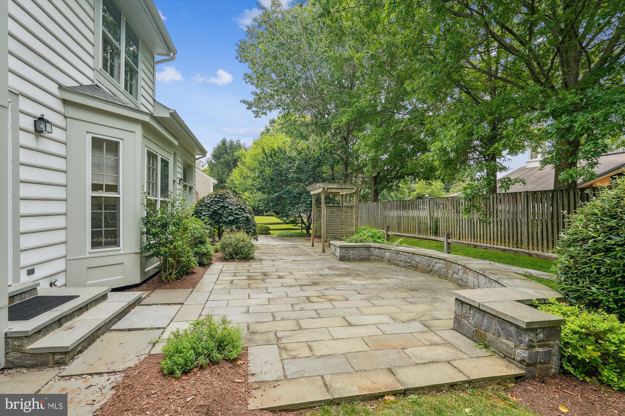 HALLOWELL - Residential