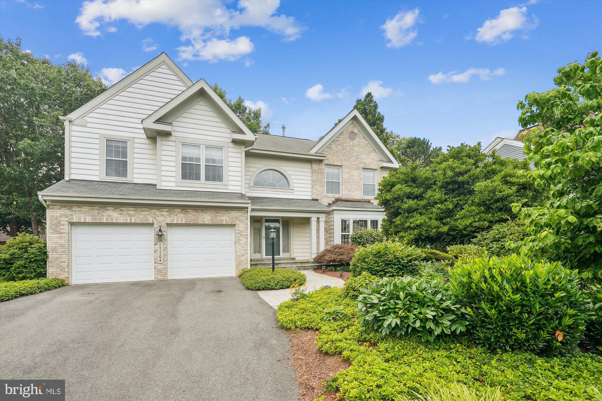 17704 BISHOPS CASTLE COURT