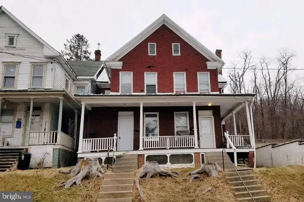 160-162 N Walnut Street Unit 2, Lewistown, PA 17044