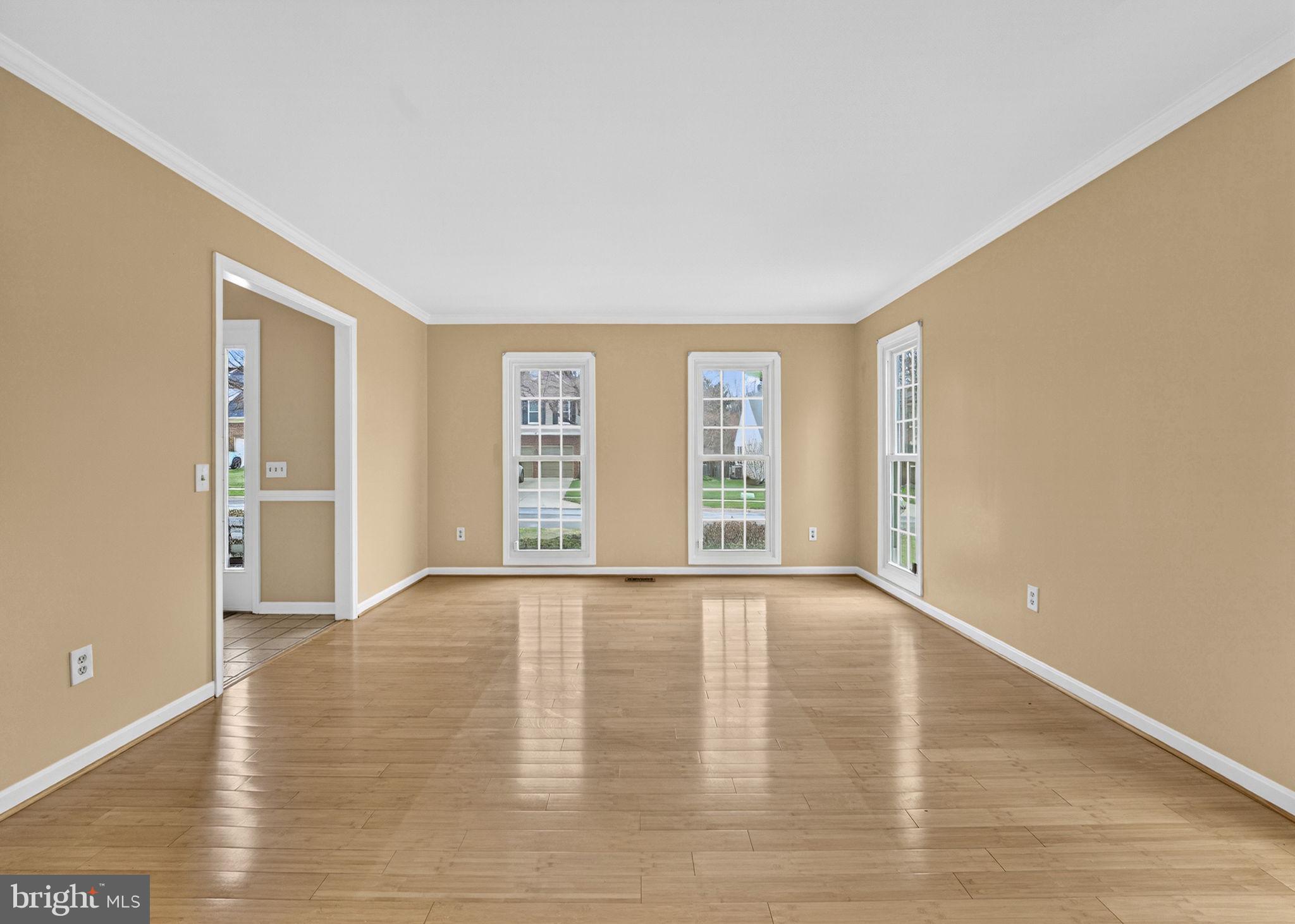 KINGS SQUARE - Residential