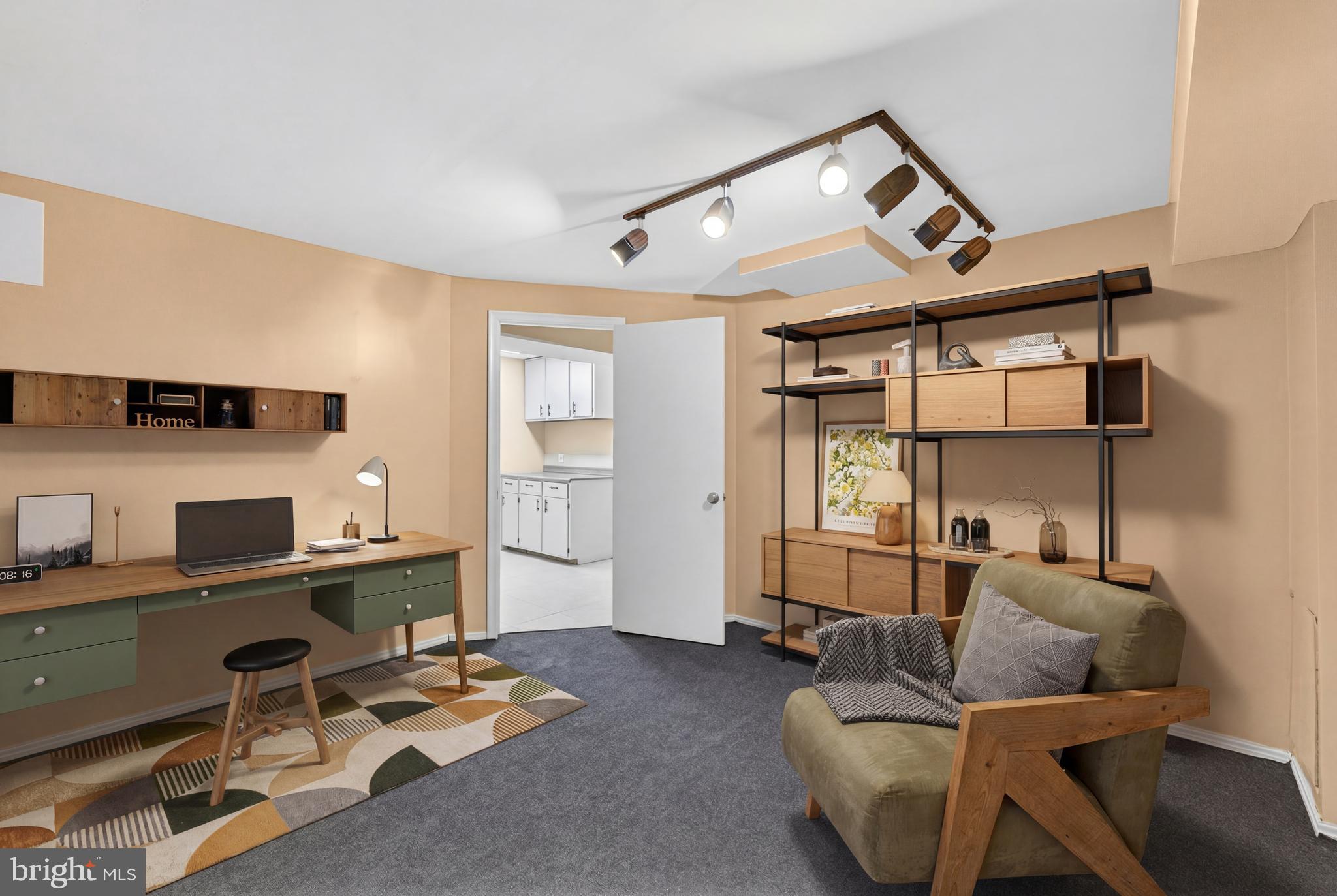 KINGS SQUARE - Residential