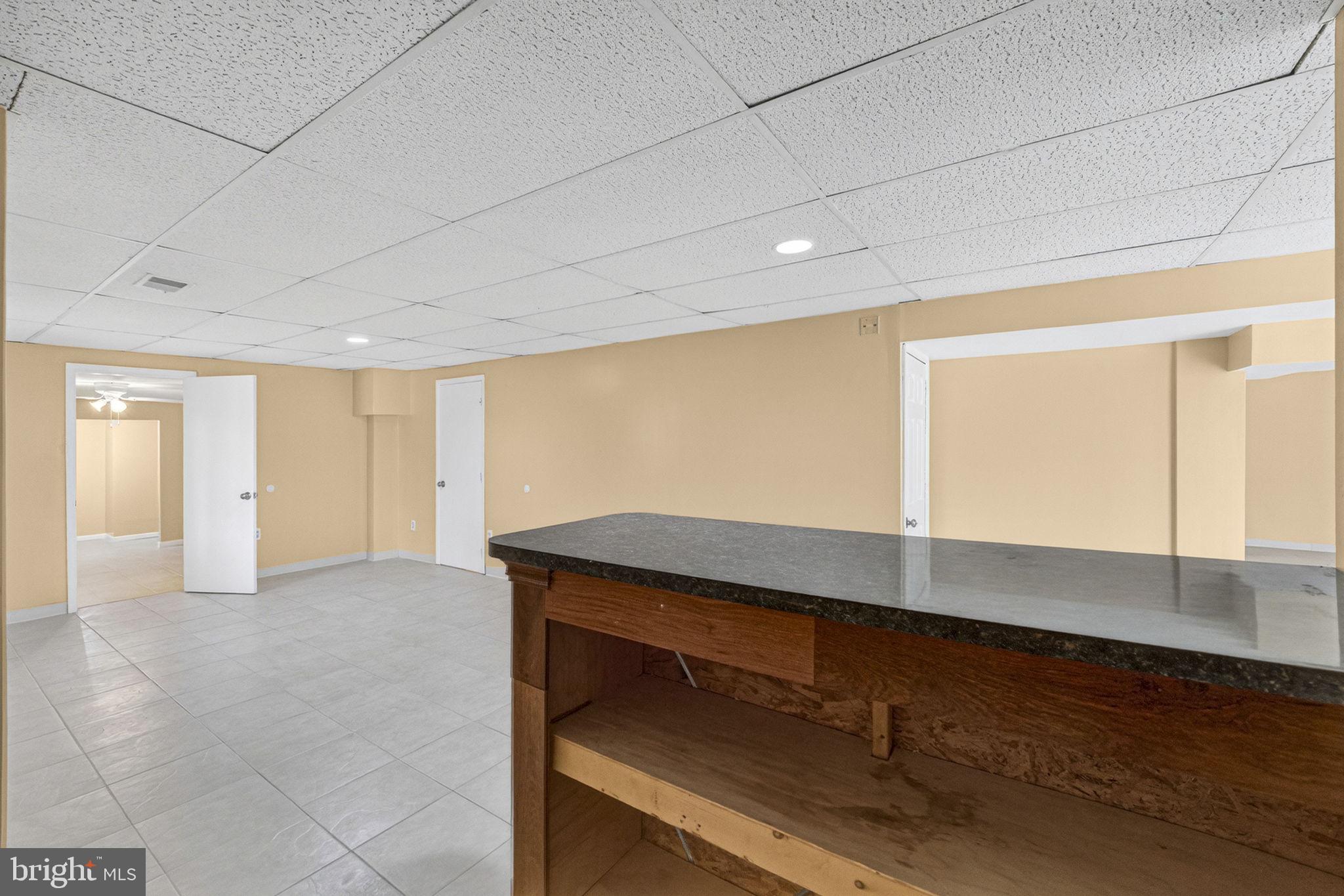 KINGS SQUARE - Residential