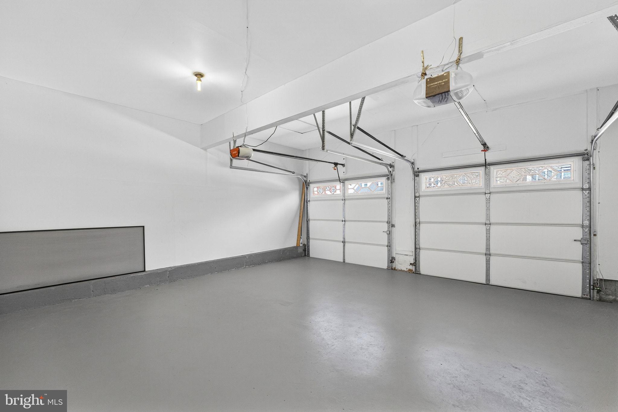 KINGS SQUARE - Residential