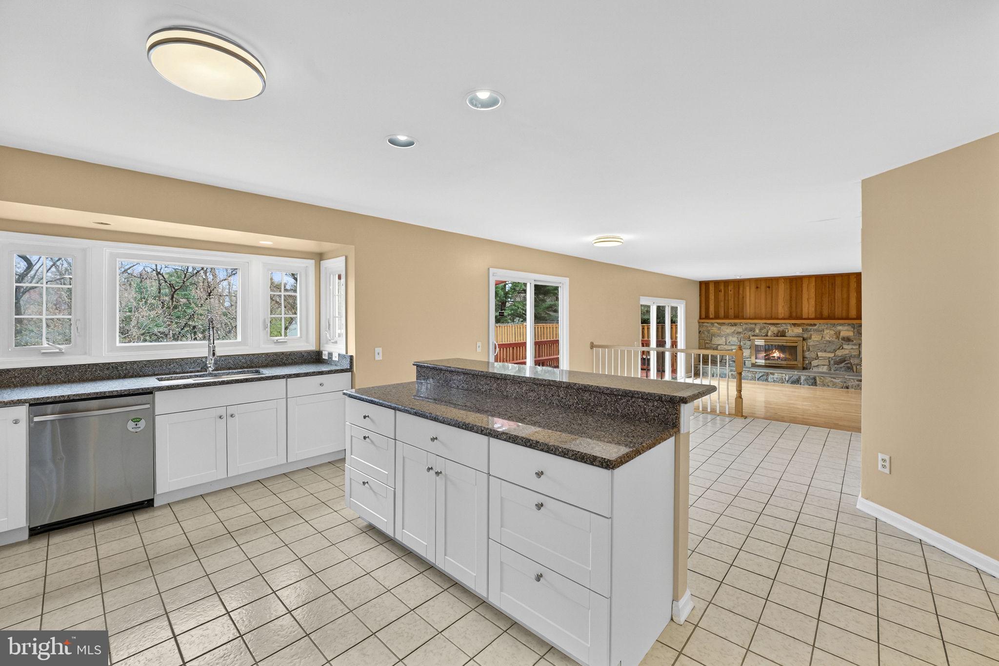 KINGS SQUARE - Residential