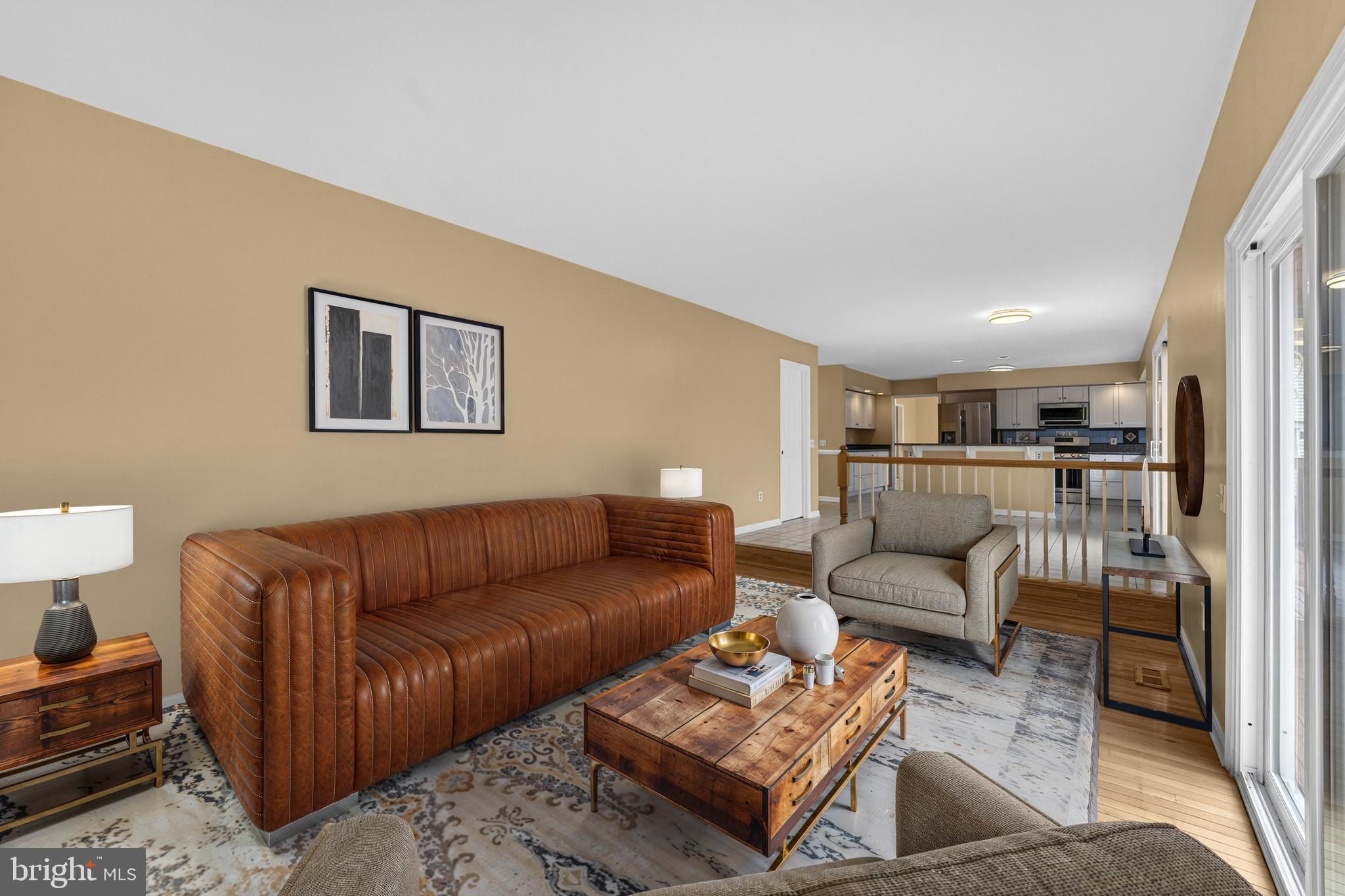 KINGS SQUARE - Residential