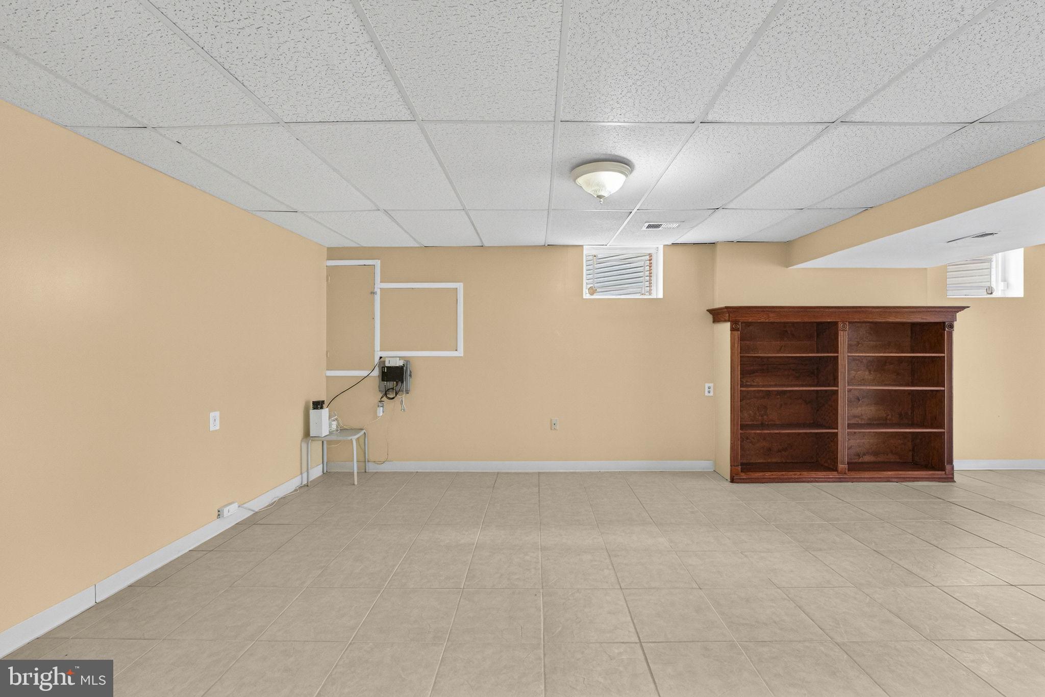 KINGS SQUARE - Residential