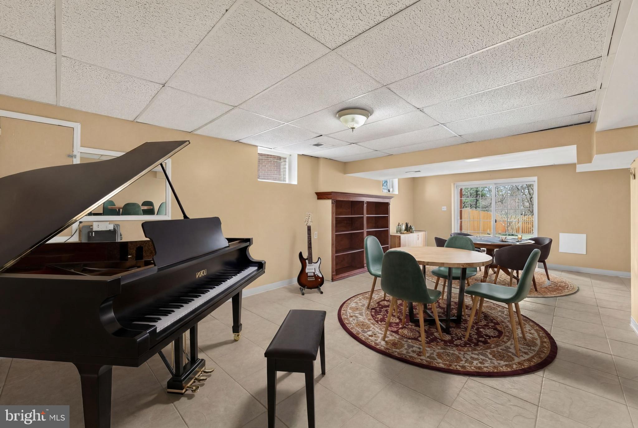 KINGS SQUARE - Residential