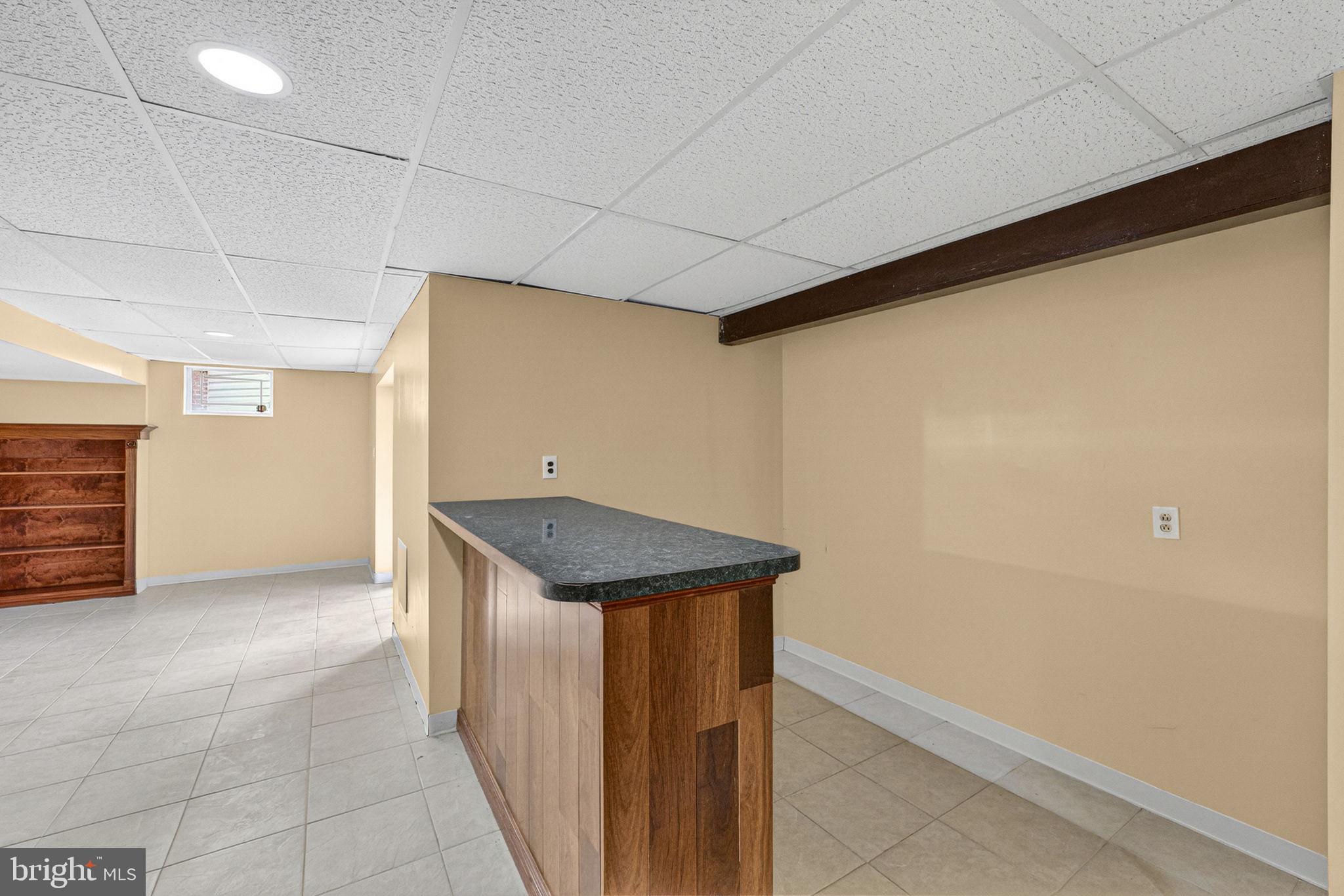 KINGS SQUARE - Residential