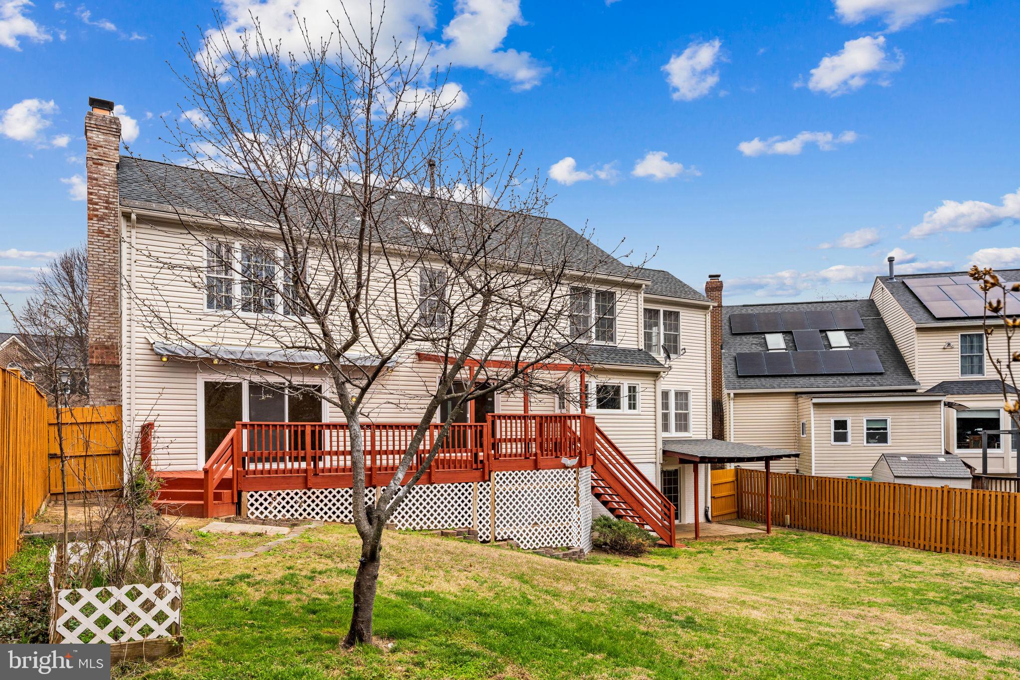 KINGS SQUARE - Residential