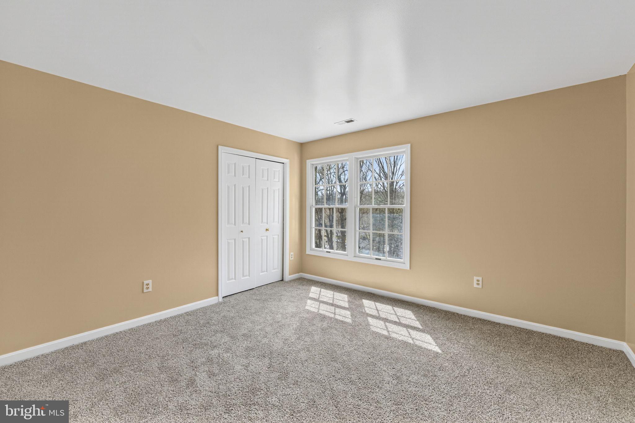 KINGS SQUARE - Residential