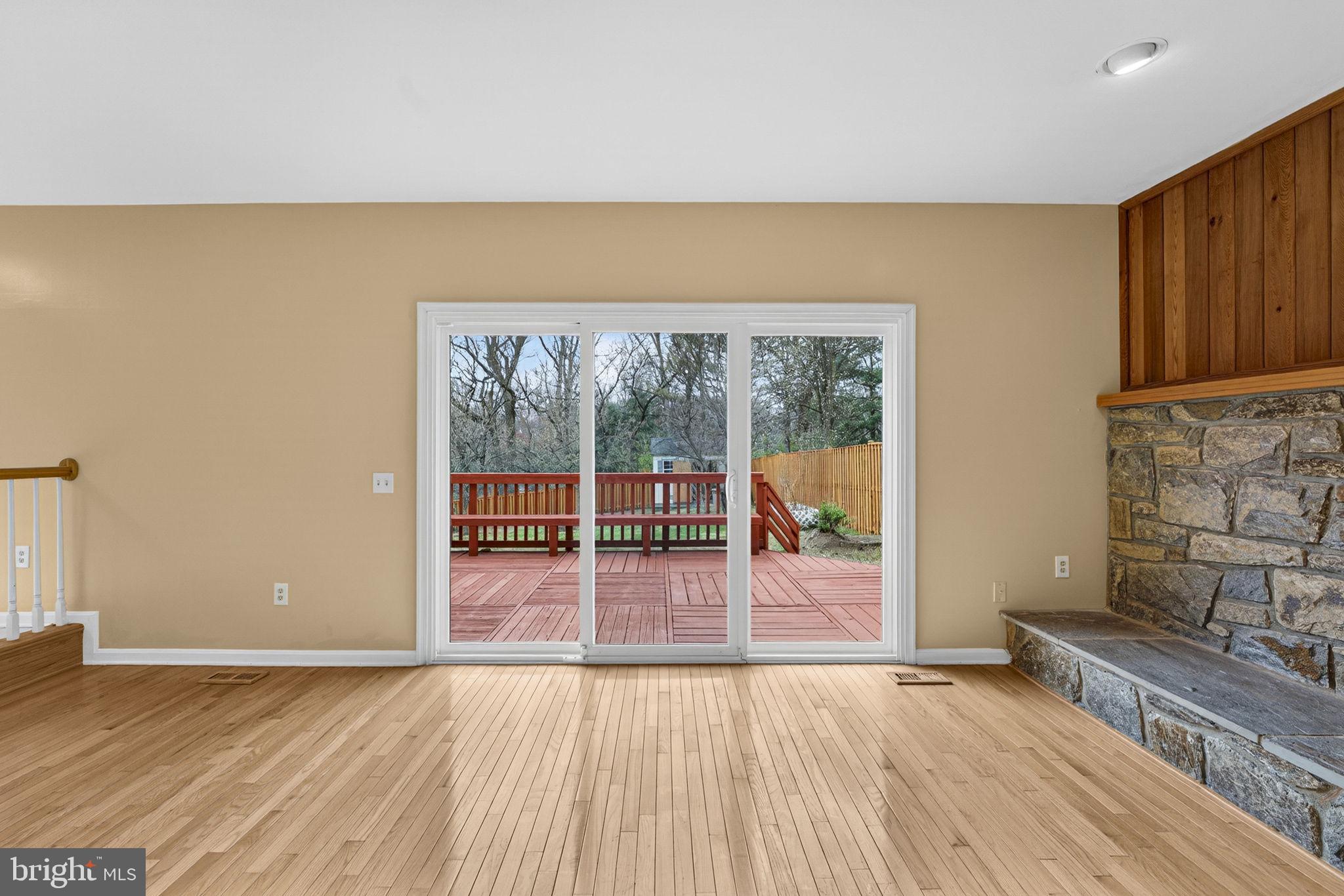 KINGS SQUARE - Residential