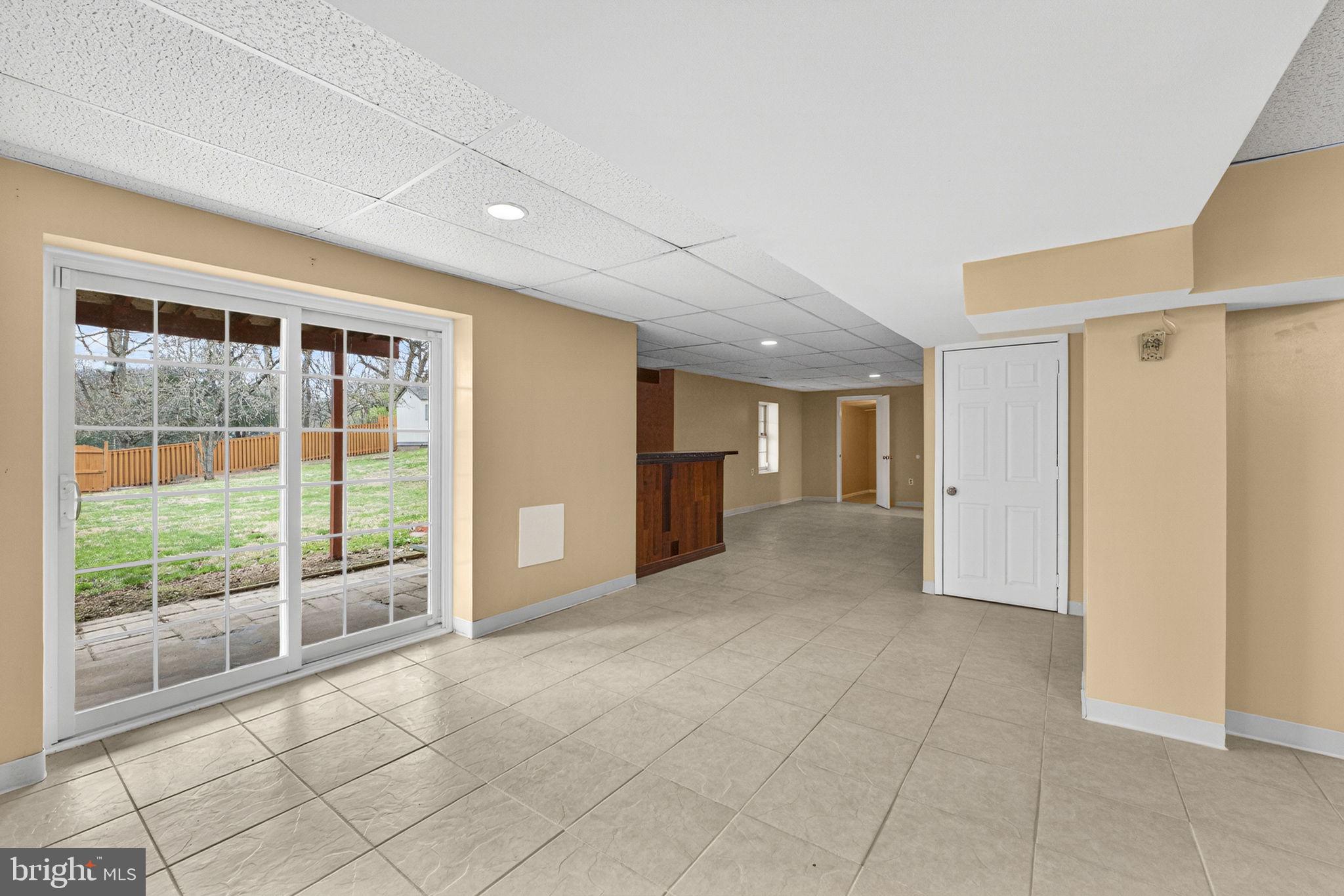 KINGS SQUARE - Residential