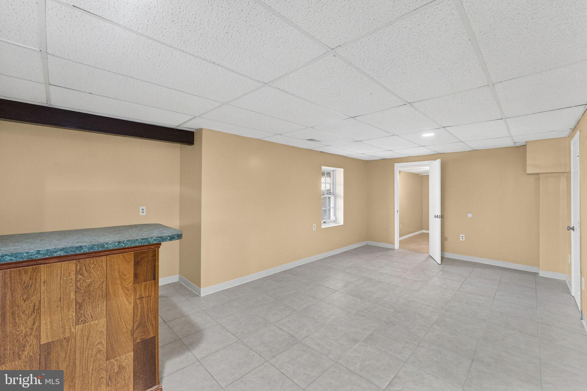 KINGS SQUARE - Residential