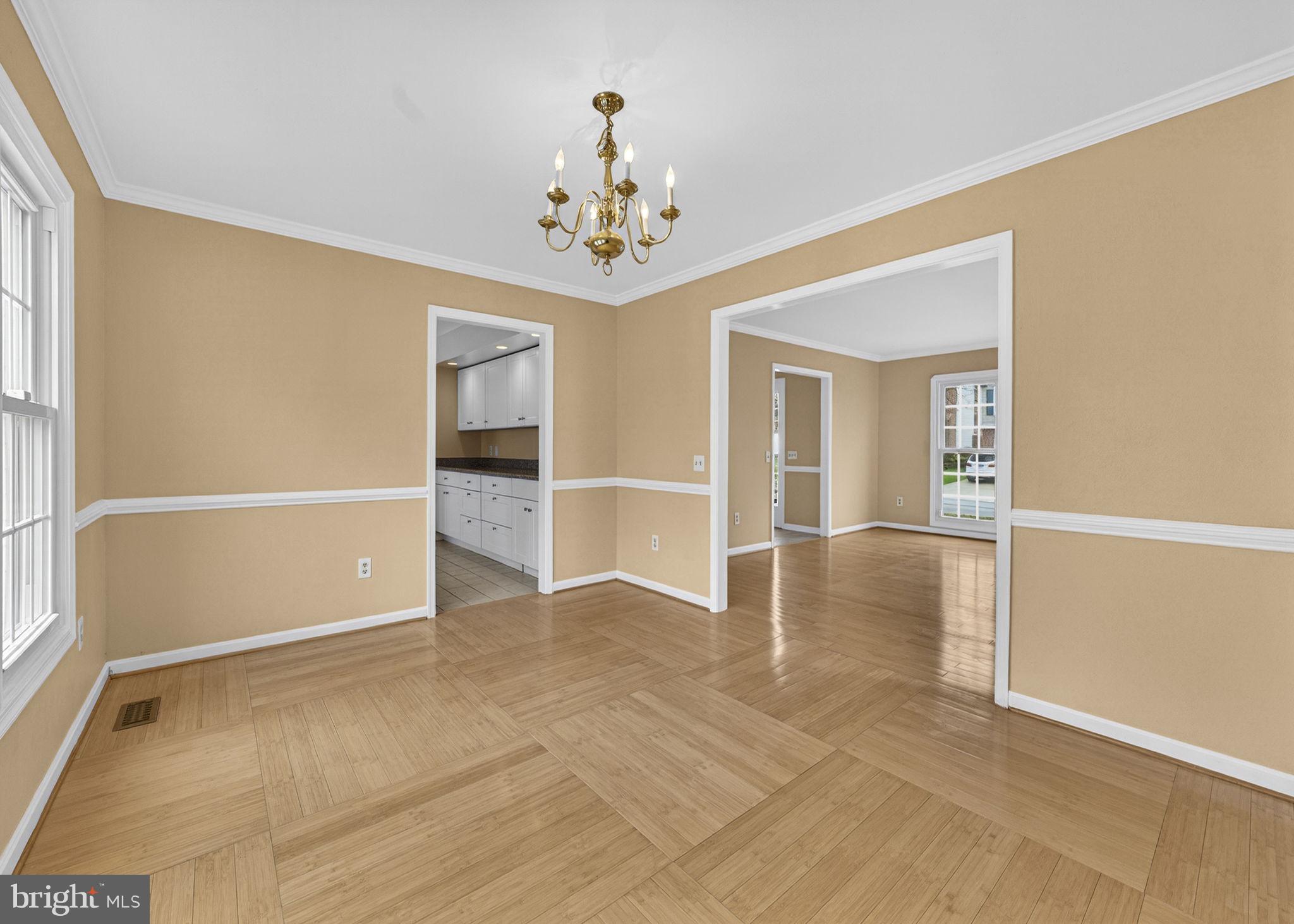 KINGS SQUARE - Residential