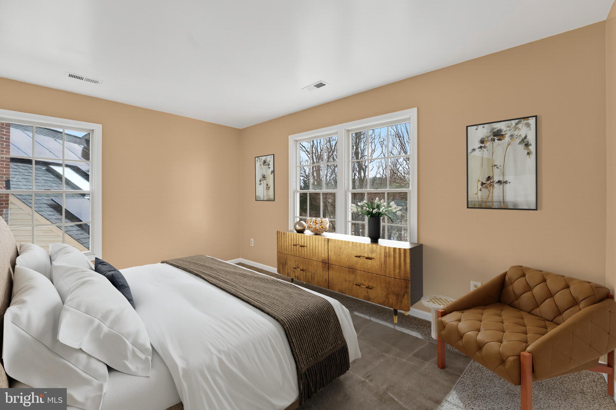 KINGS SQUARE - Residential