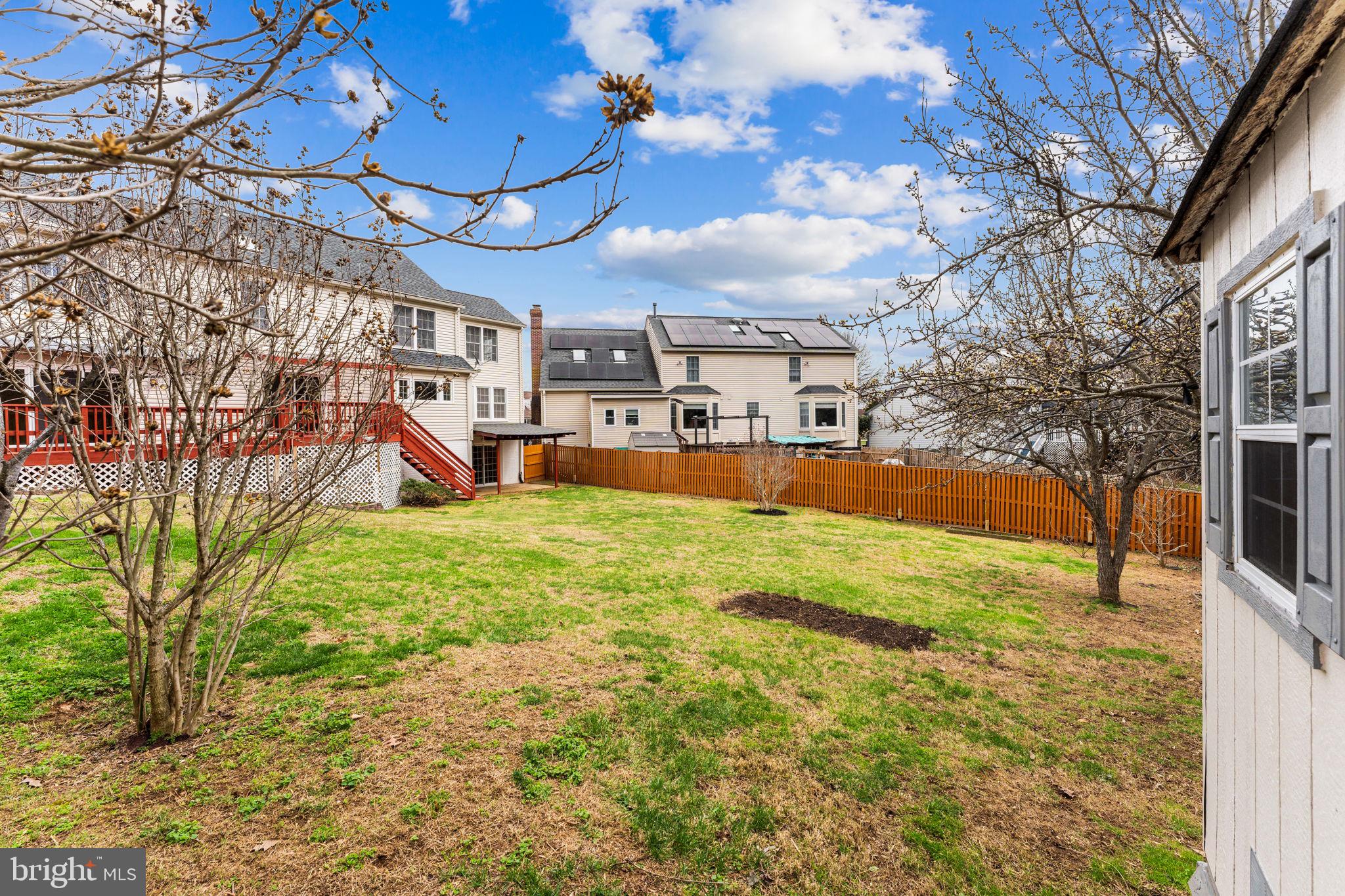 KINGS SQUARE - Residential