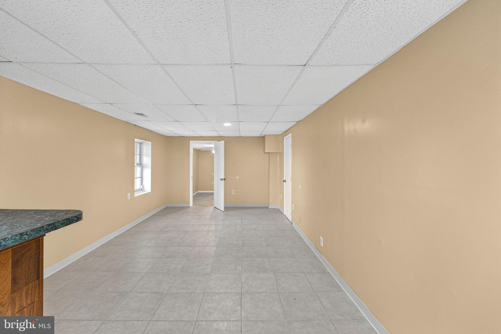 KINGS SQUARE - Residential