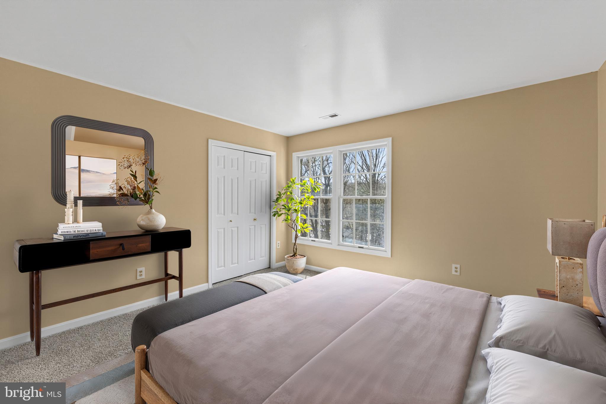 KINGS SQUARE - Residential