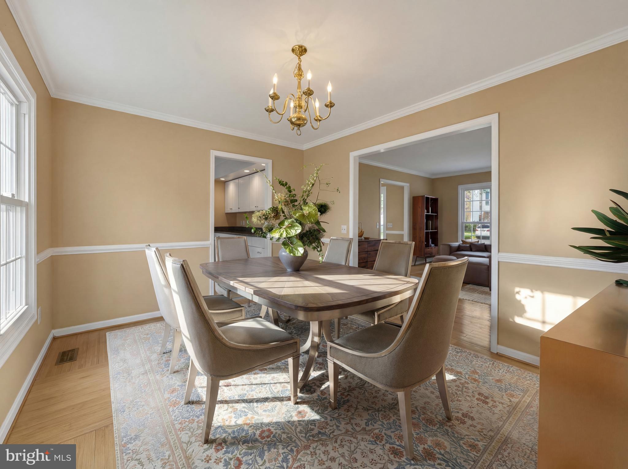 KINGS SQUARE - Residential