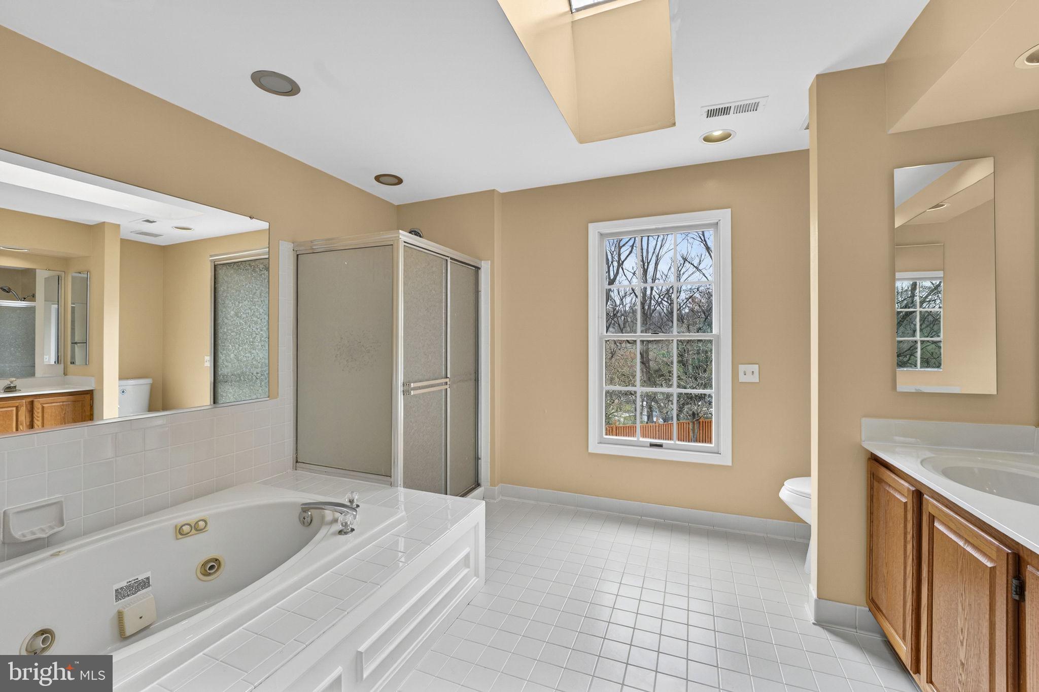 KINGS SQUARE - Residential