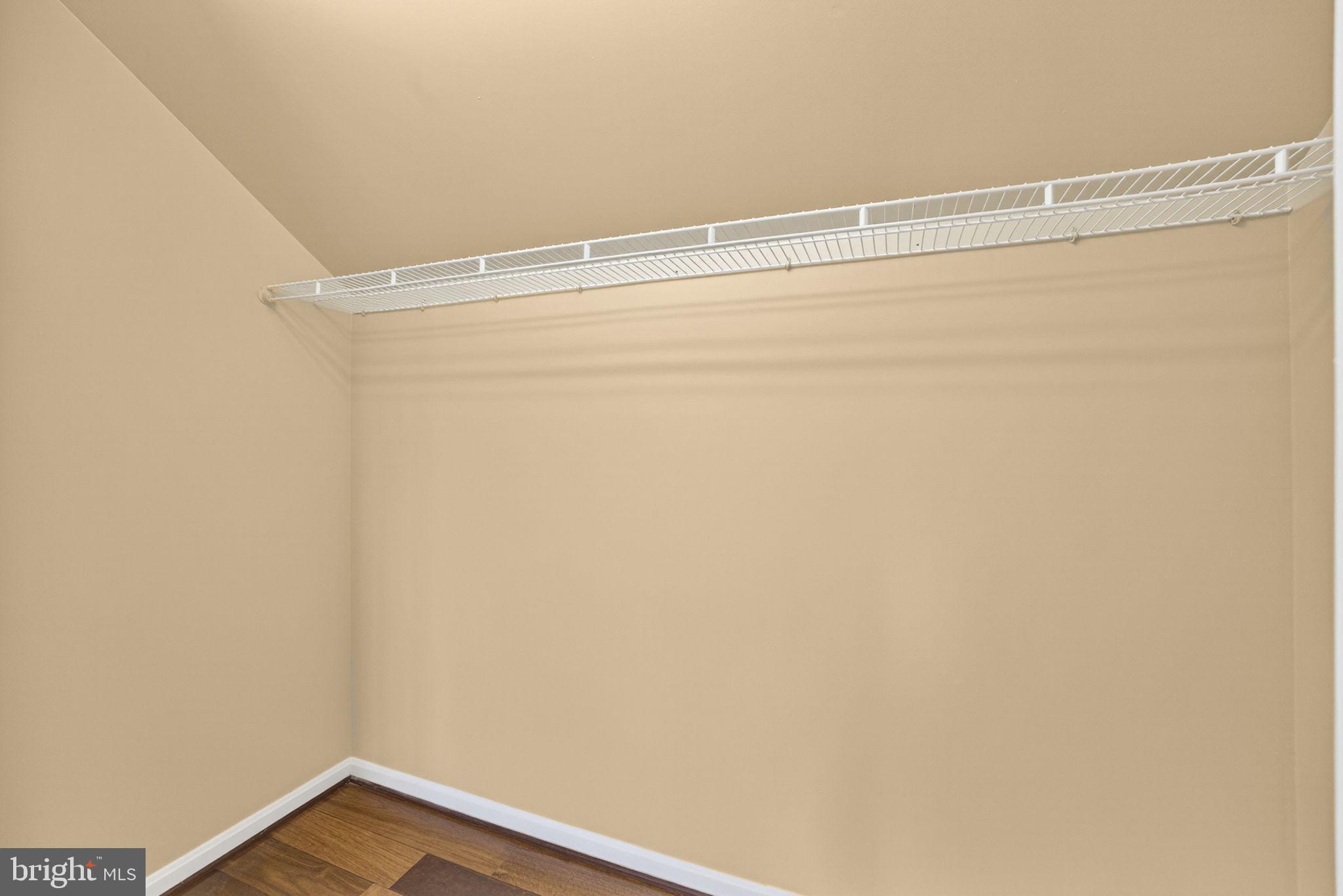 KINGS SQUARE - Residential