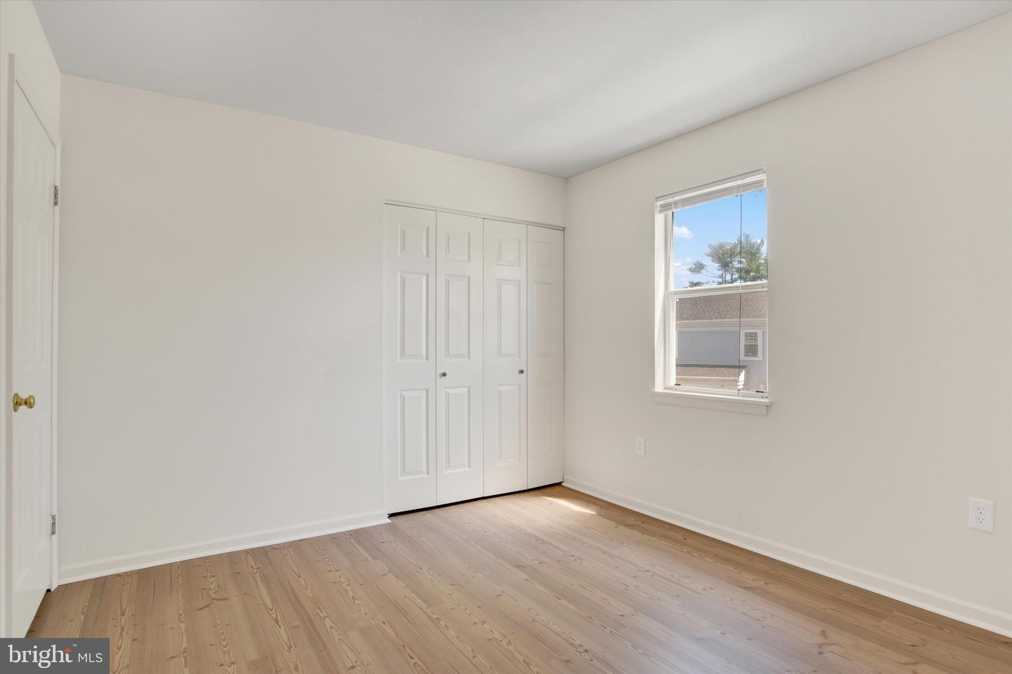 WALNUT VILLAS - Residential