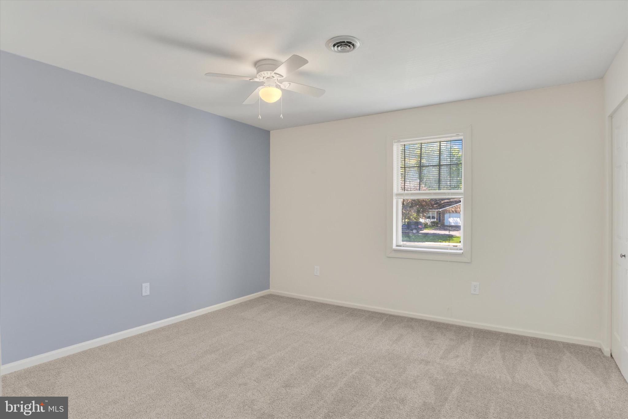 WALNUT VILLAS - Residential