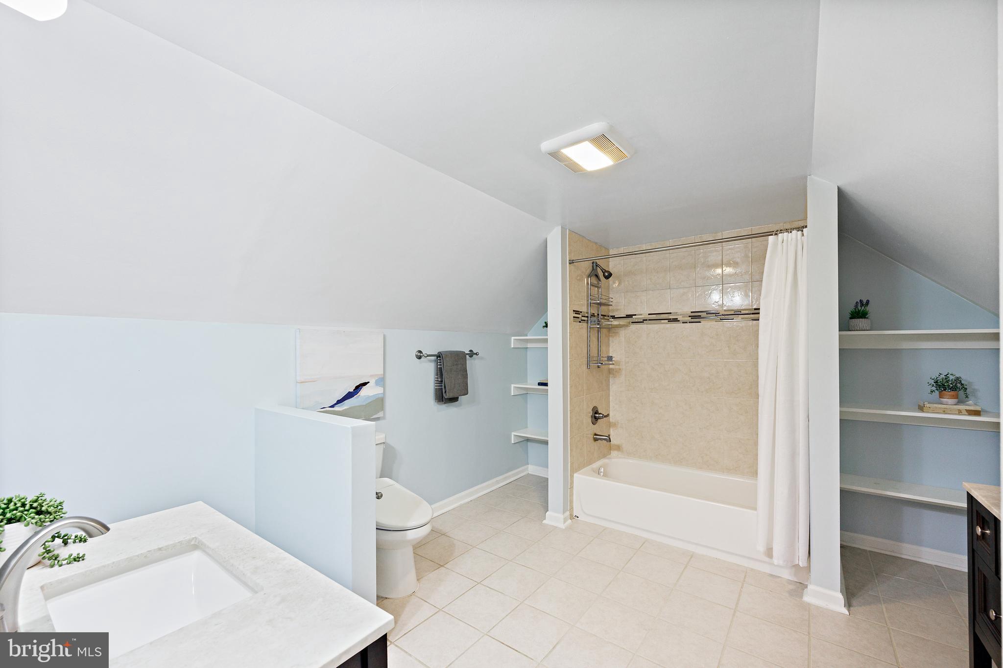 SILVER CREEK - Residential