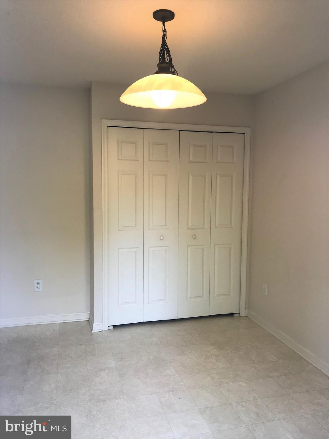 COVENTRY CREEK - Residential Lease