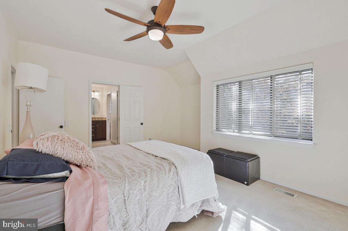 BENTANA WOODS - Residential