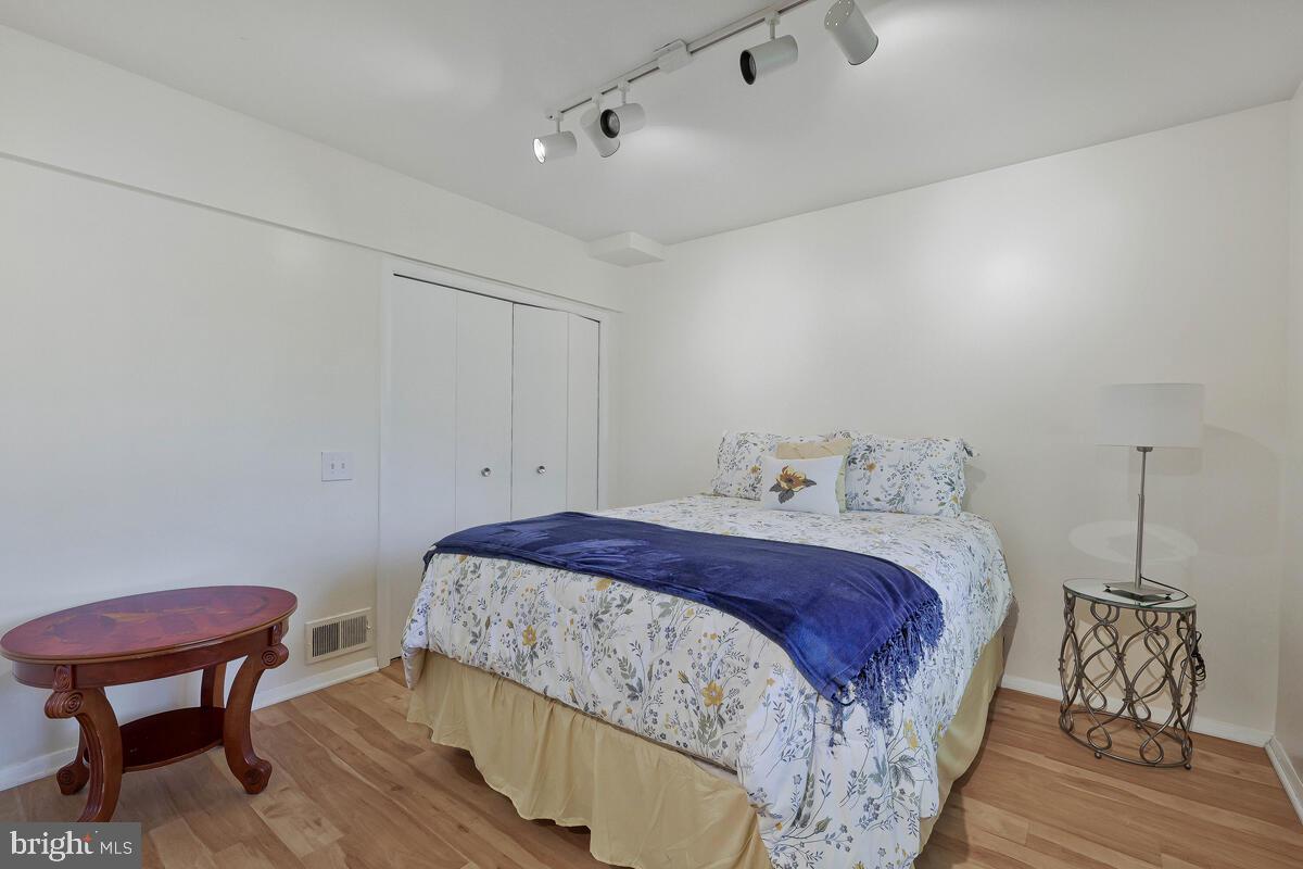 BENTANA WOODS - Residential